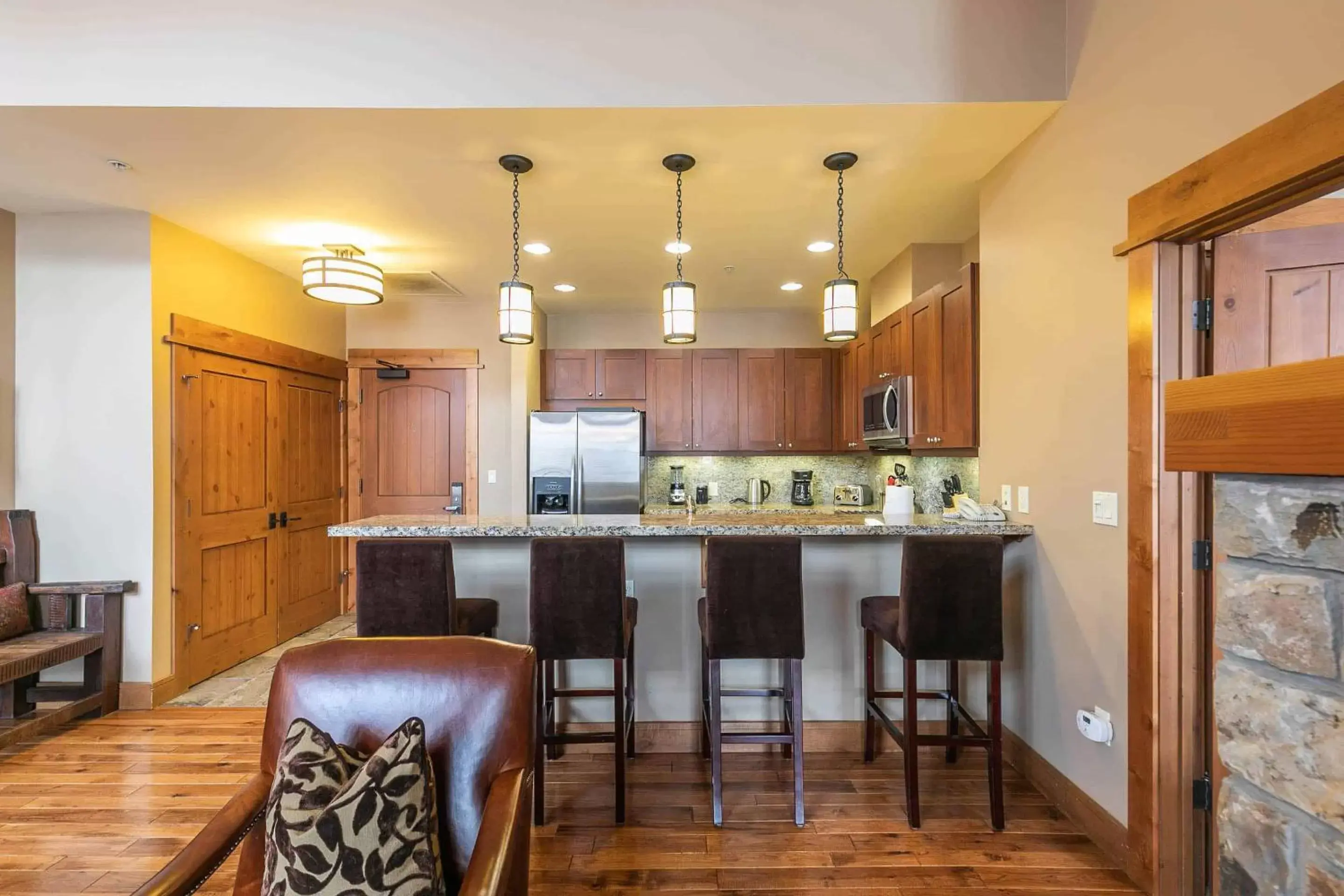 Kitchen/Kitchenette in East West Hospitality at Tahoe