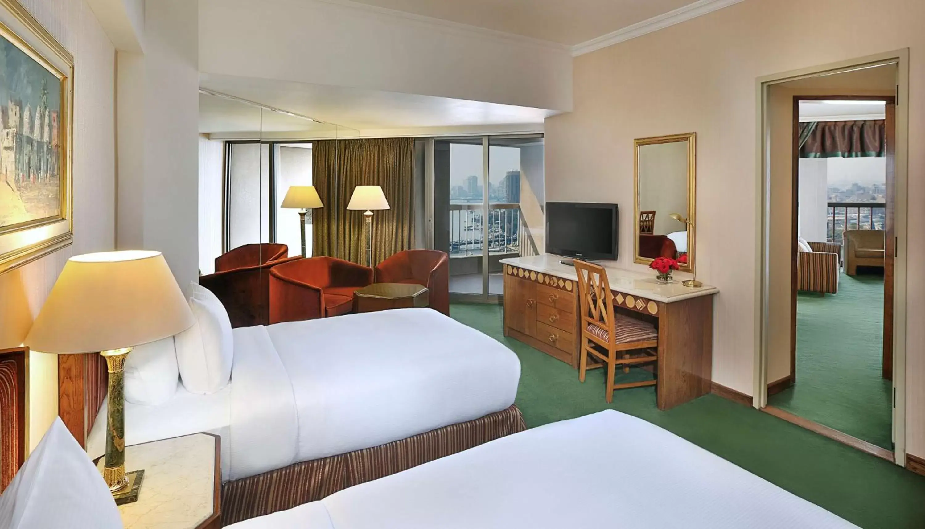 Bedroom, TV/Entertainment Center in Ramses Hilton Hotel & Casino