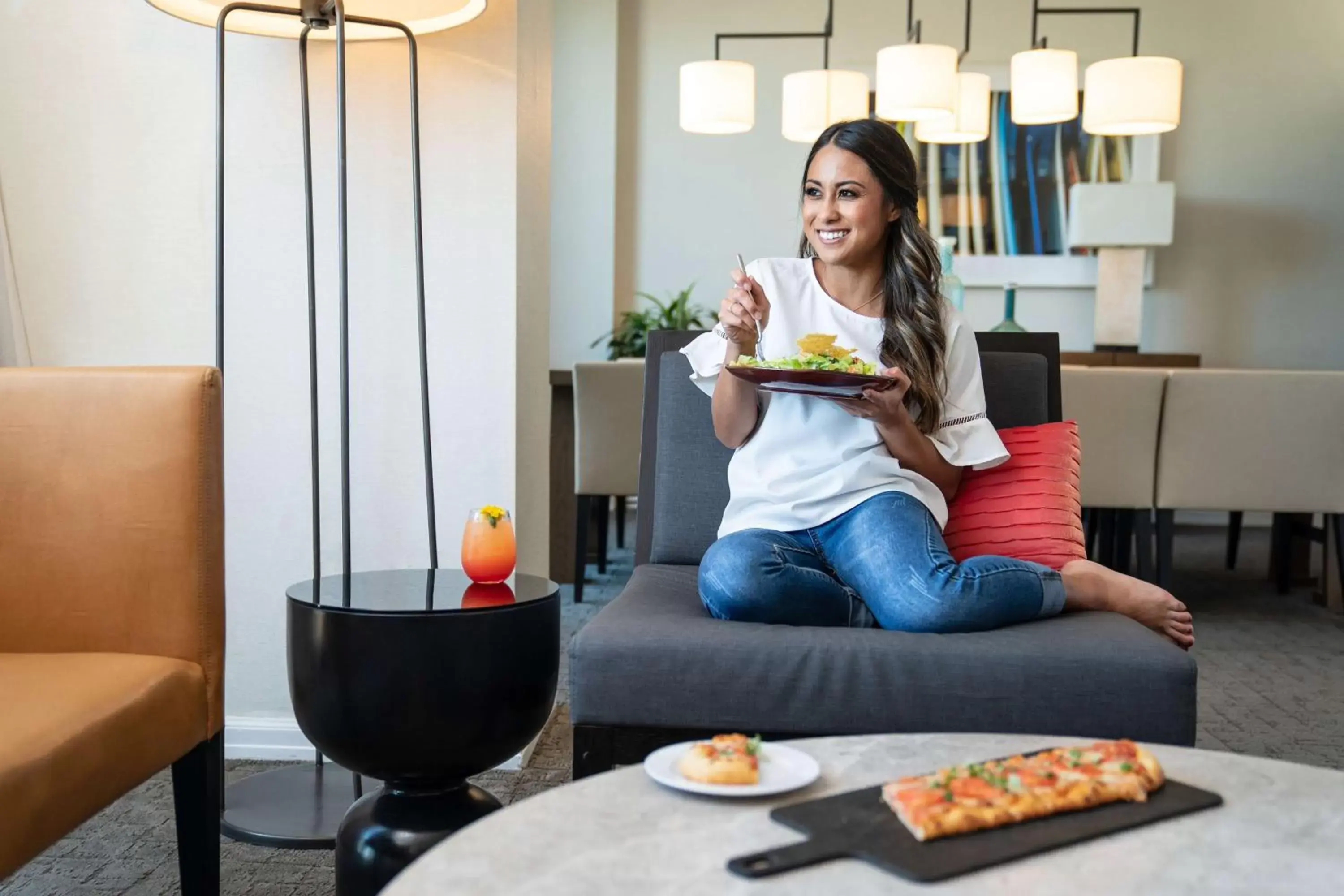 Lobby or reception in DoubleTree by Hilton San Diego-Mission Valley