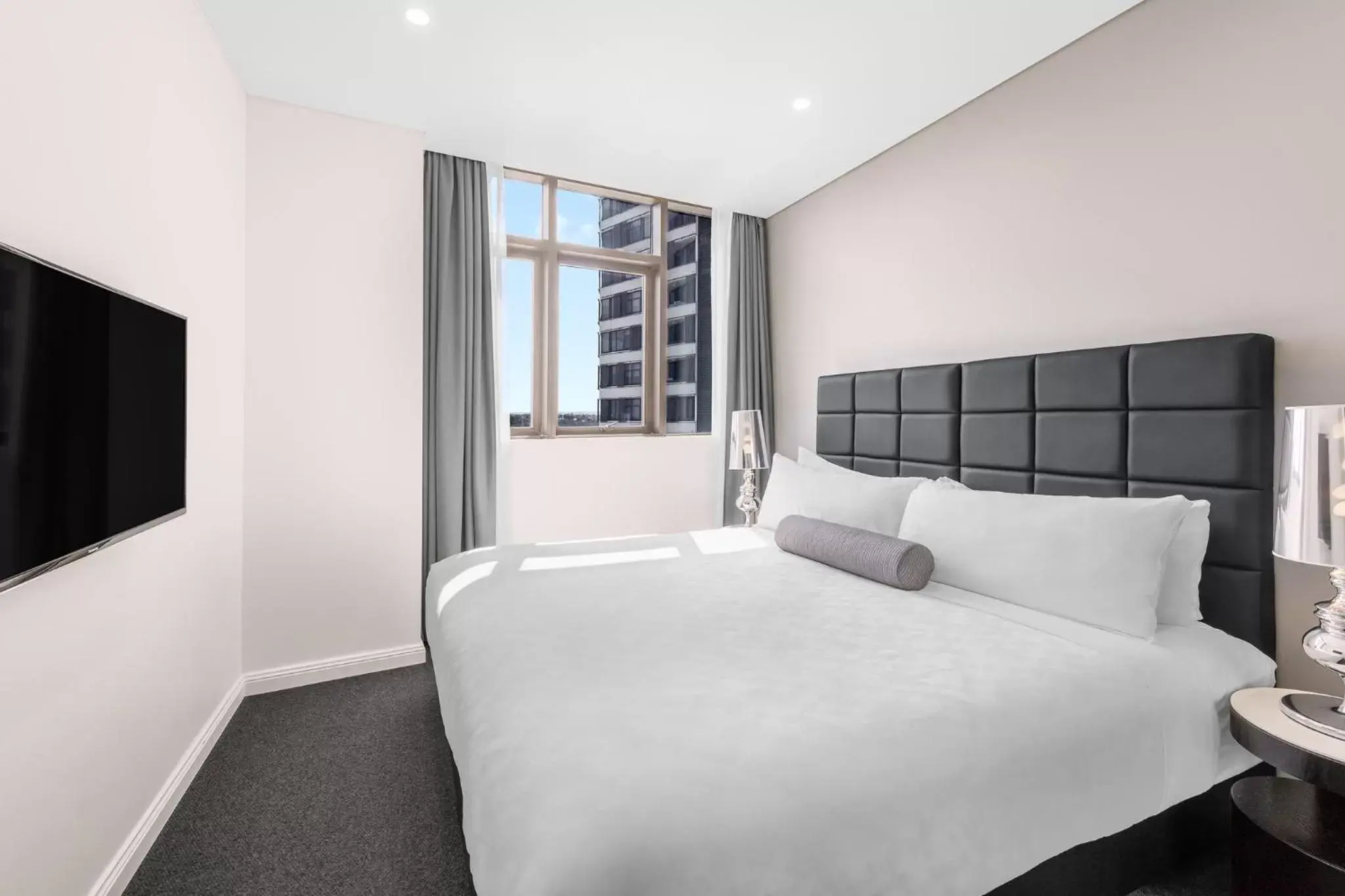 Bed in Meriton Suites Church Street, Parramatta