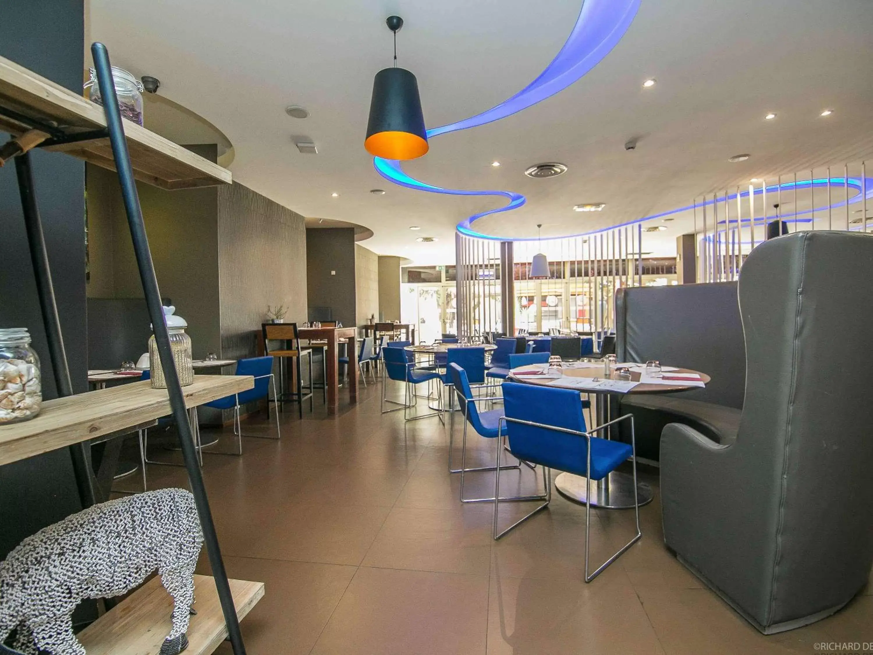 Restaurant/Places to Eat in Novotel Dakar