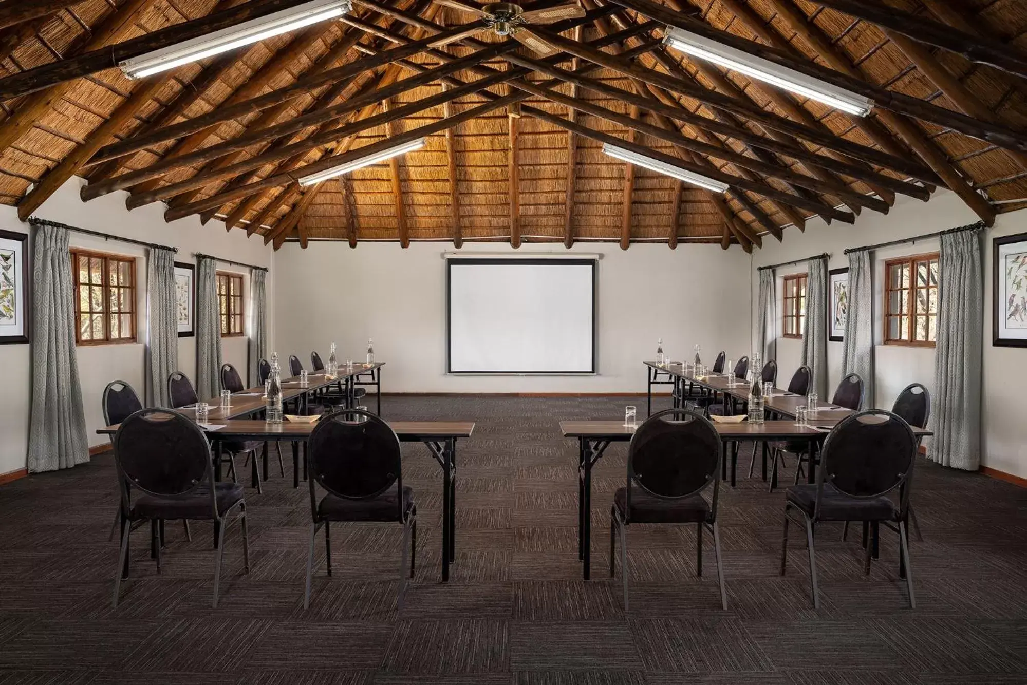 Meeting/conference room in Premier Hotel Roodevalley