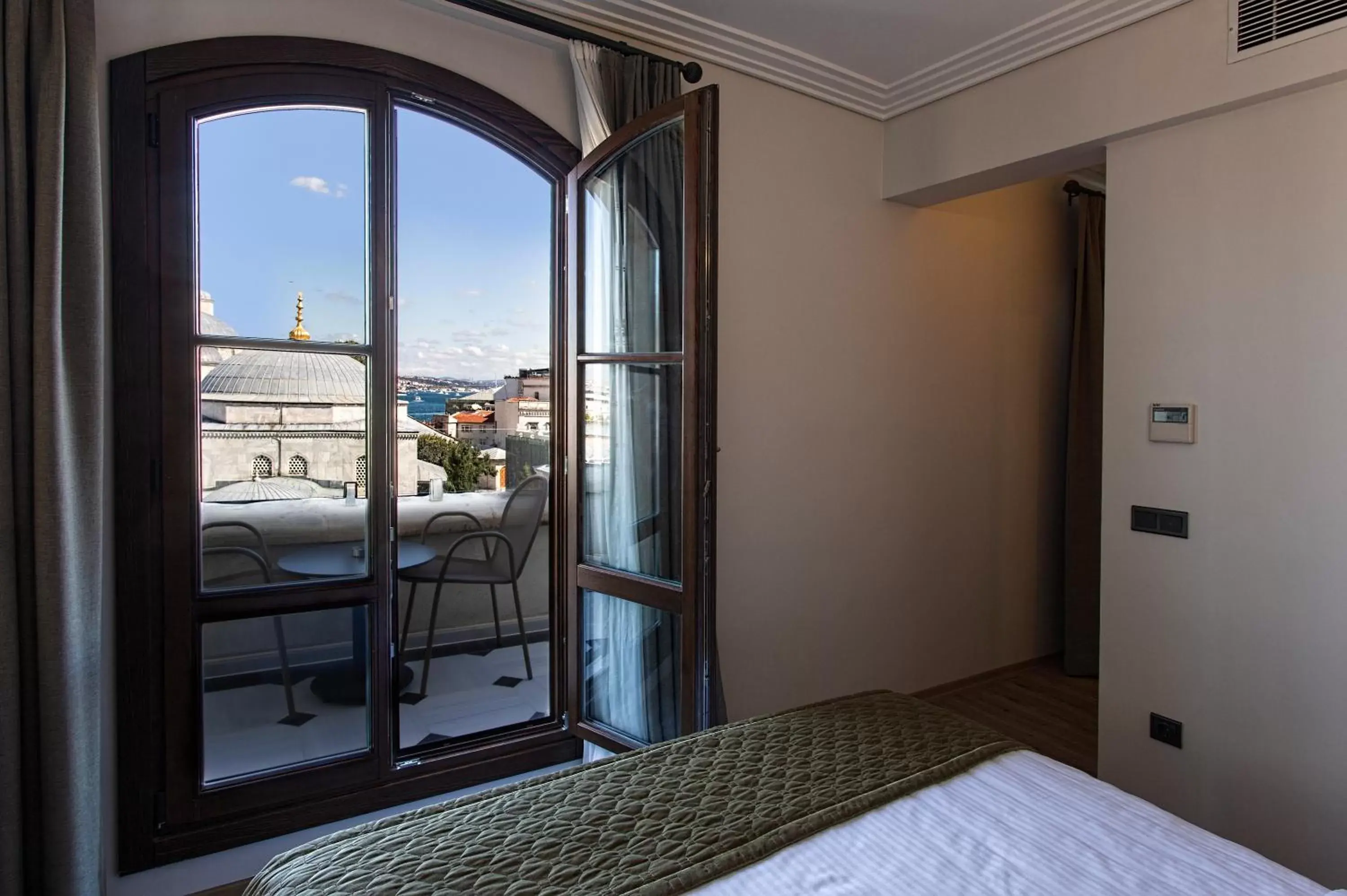 Balcony/Terrace in Mest Hotel Istanbul Sirkeci