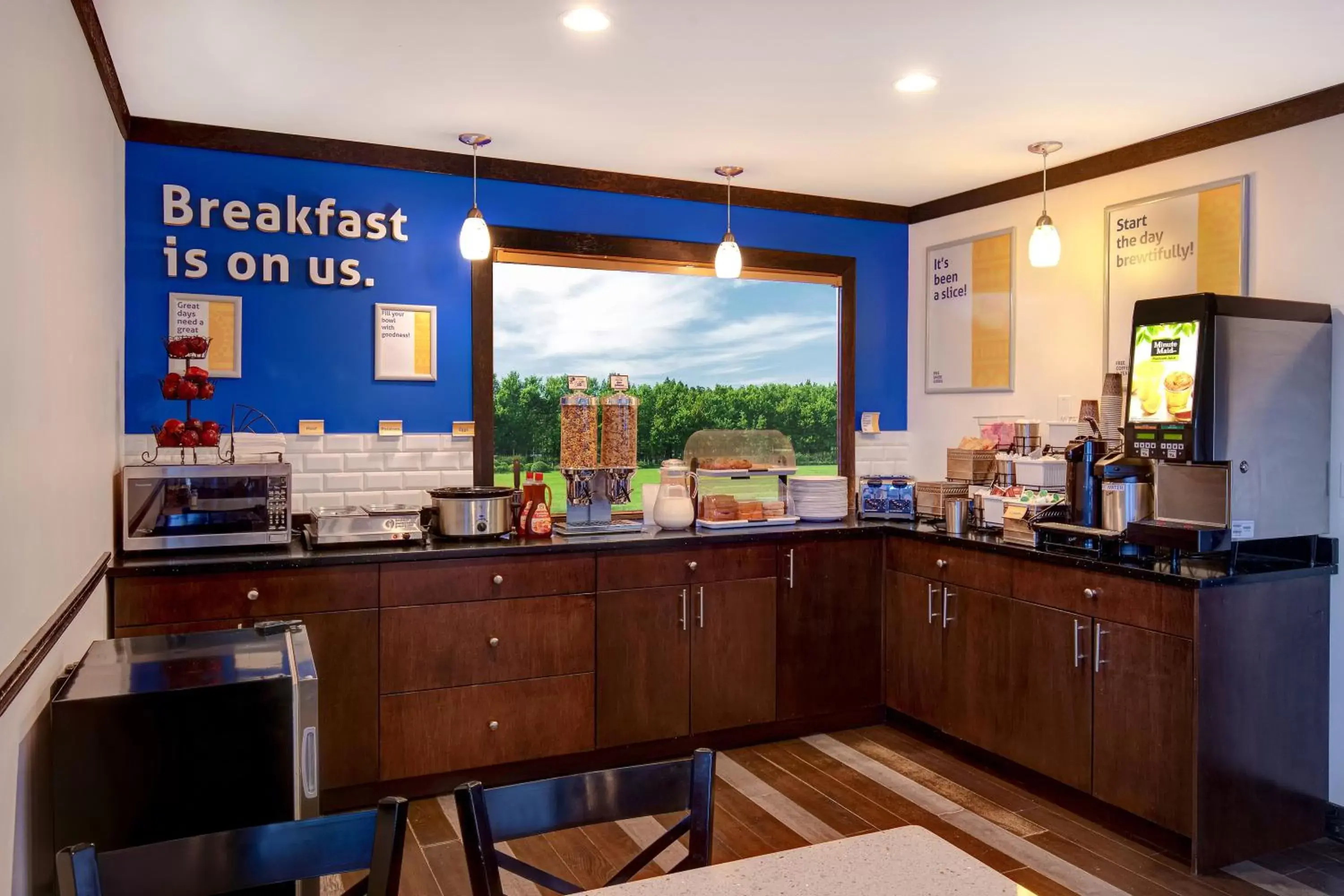 Breakfast, Restaurant/Places to Eat in Days Inn by Wyndham Vernon