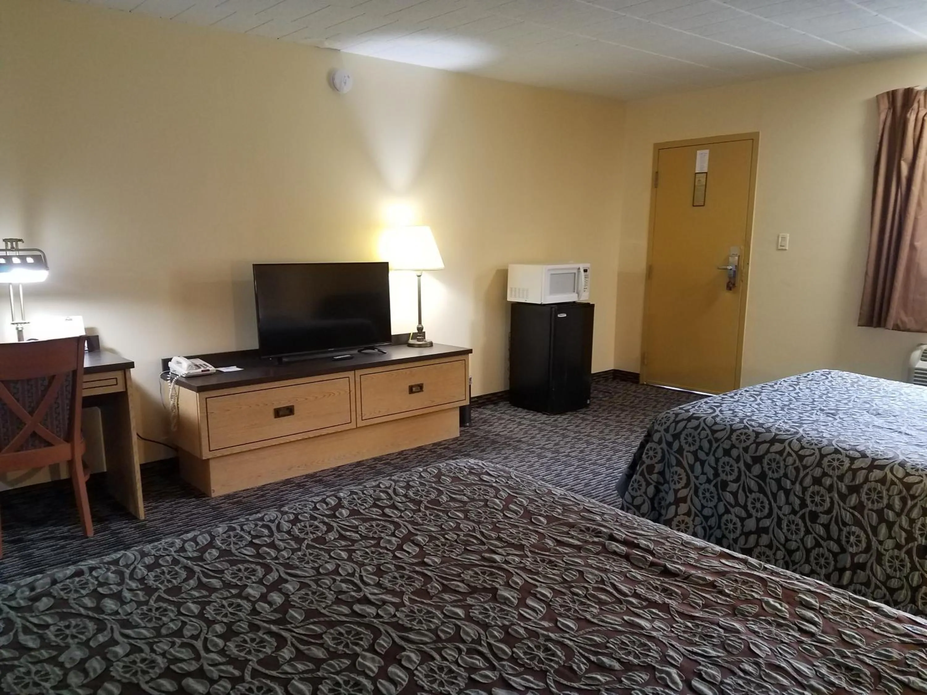 Days Inn by Wyndham Oak Ridge Knoxville