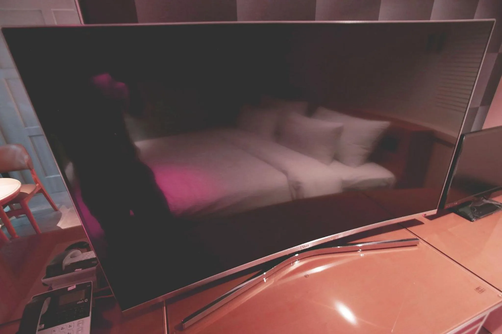 TV and multimedia in Goodstay Grand Motel Chuncheon