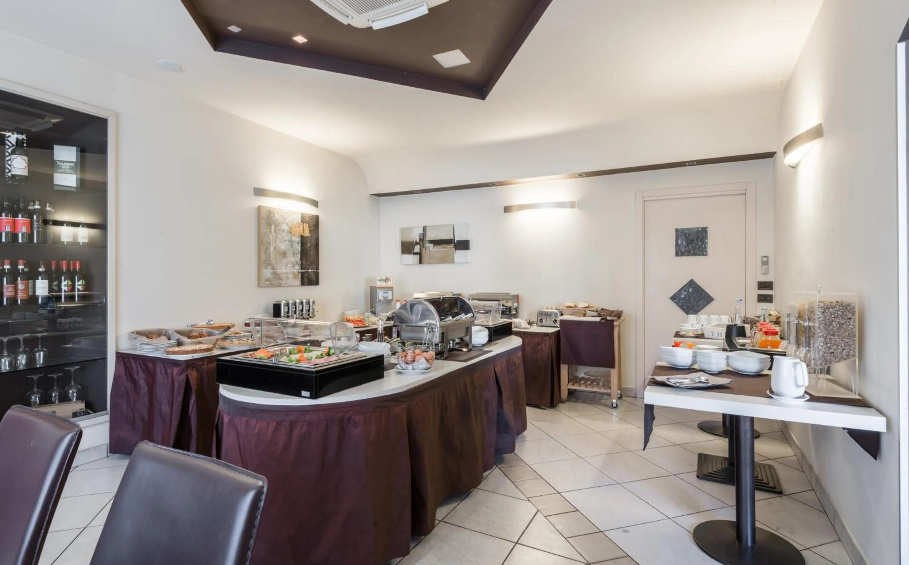 Food and drinks in Hotel Montebello