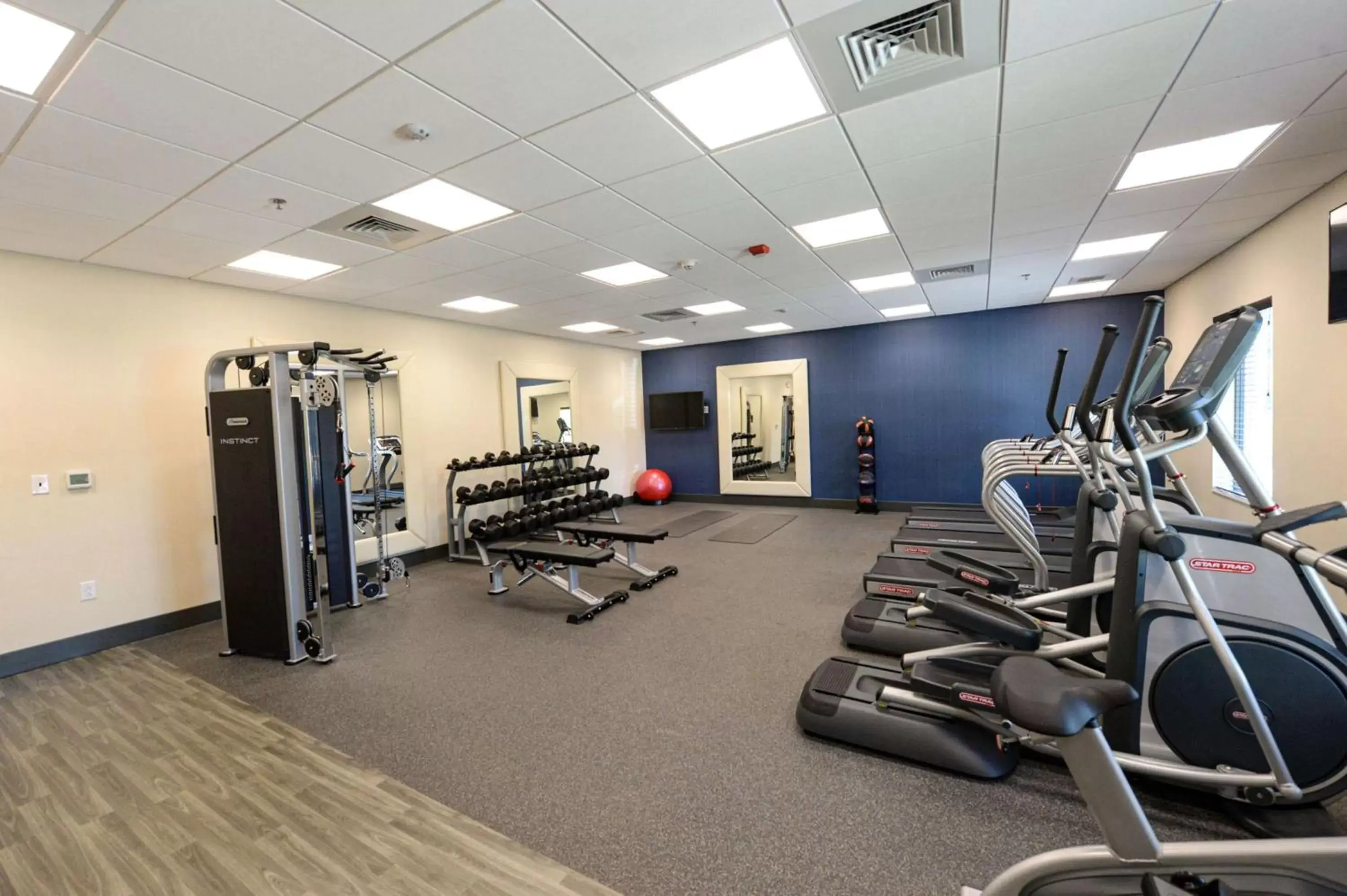 Fitness centre/facilities, Fitness Center/Facilities in Hampton Inn & Suites Lenoir, NC