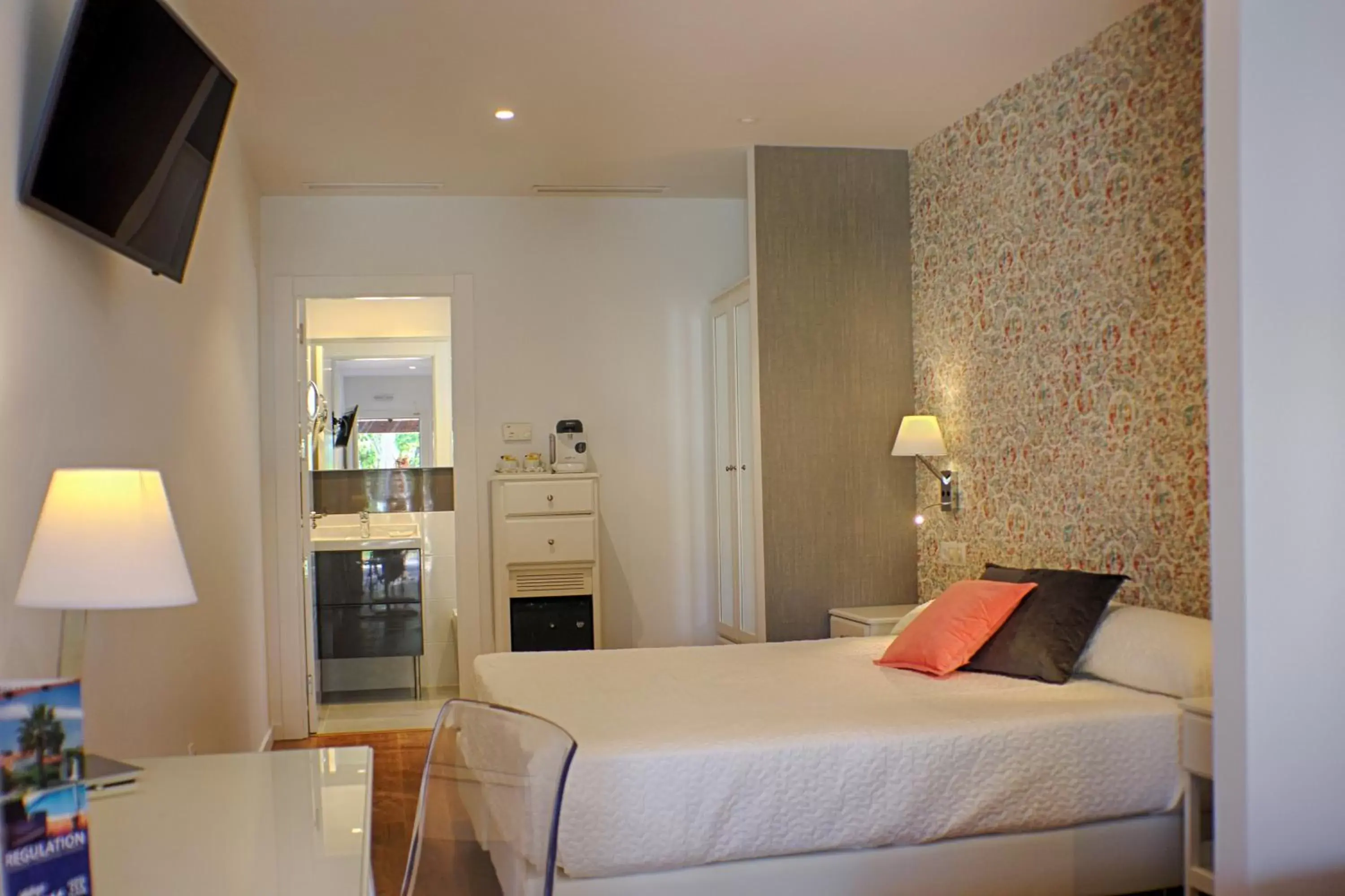 Bedroom, Room Photo in Hotel Malaga Picasso