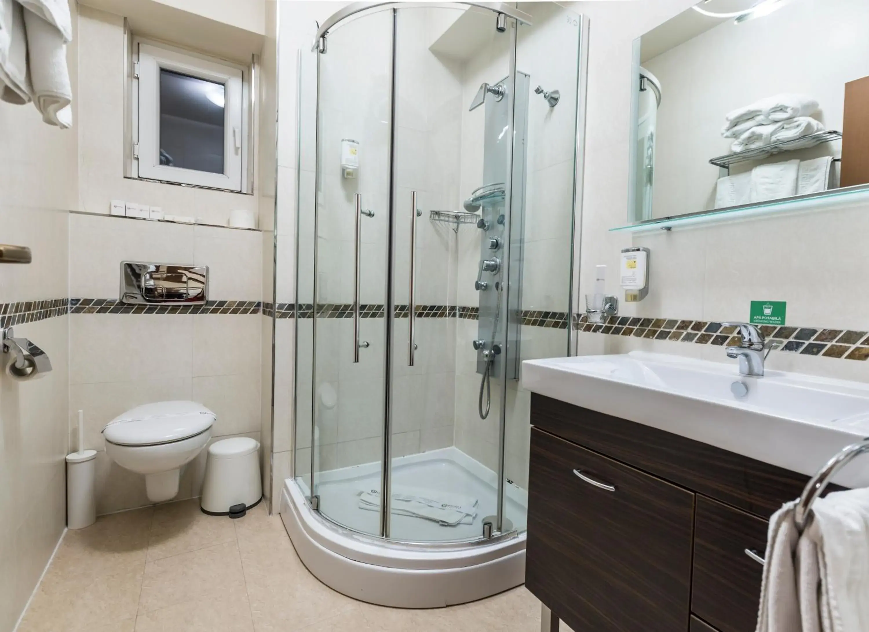 Bathroom in Orhideea Residence & Spa