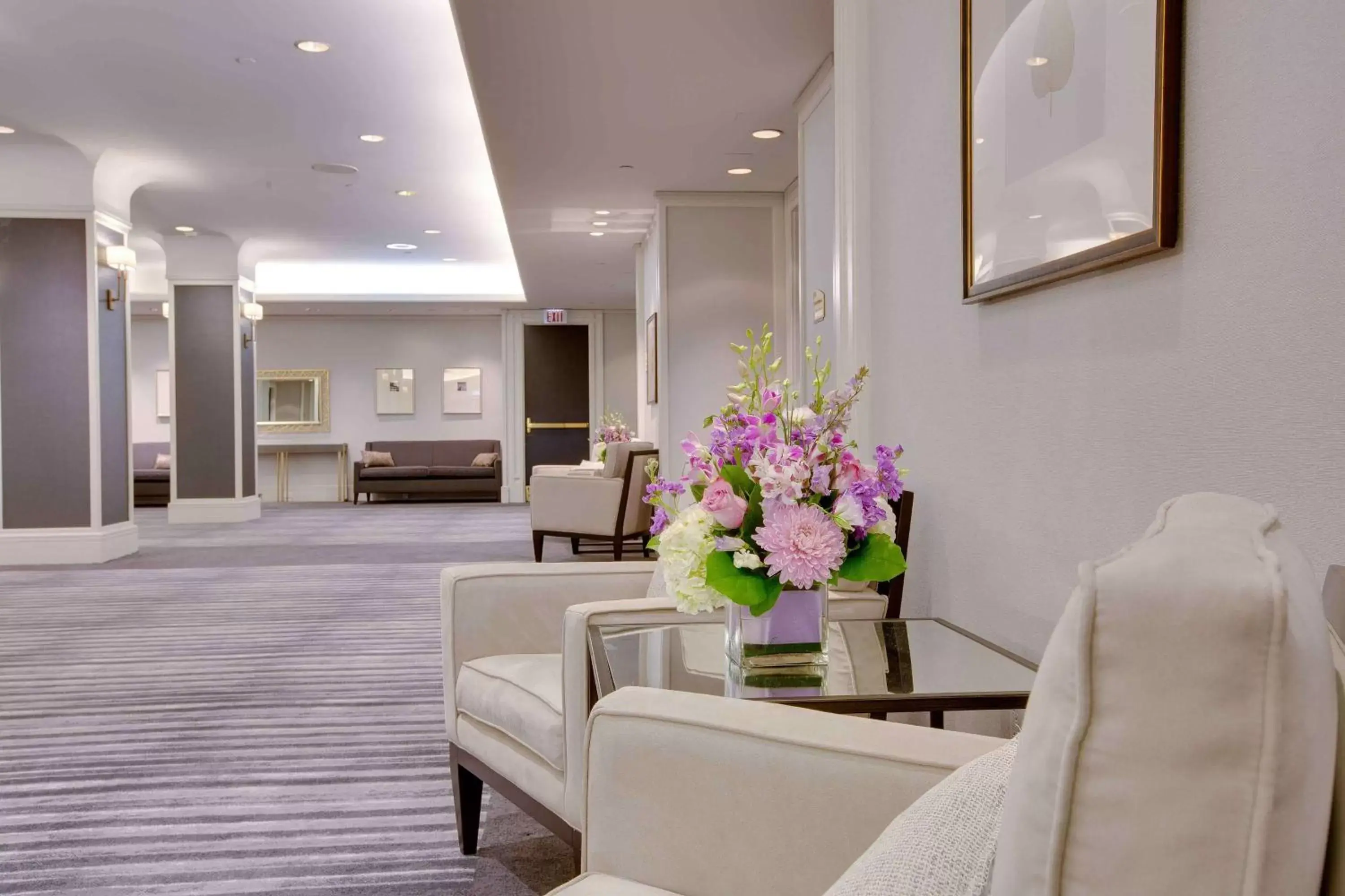 Meeting/conference room, Lobby/Reception in Hilton Newark Airport