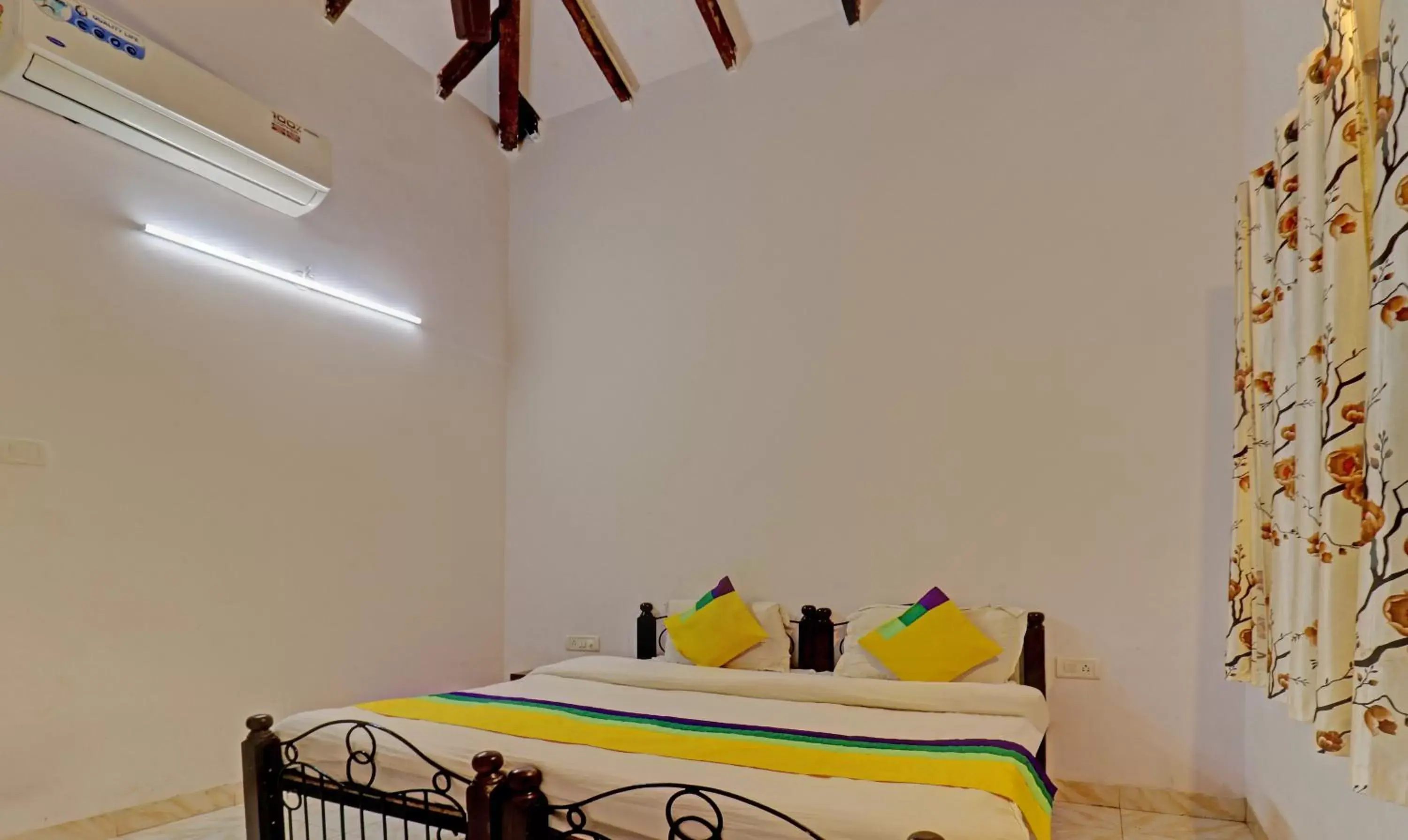 Bedroom, Bed in Itsy Hotels Vailankanni Natures Inn Bedroom, Bed in Itsy Hotels Vailankanni Natures Inn