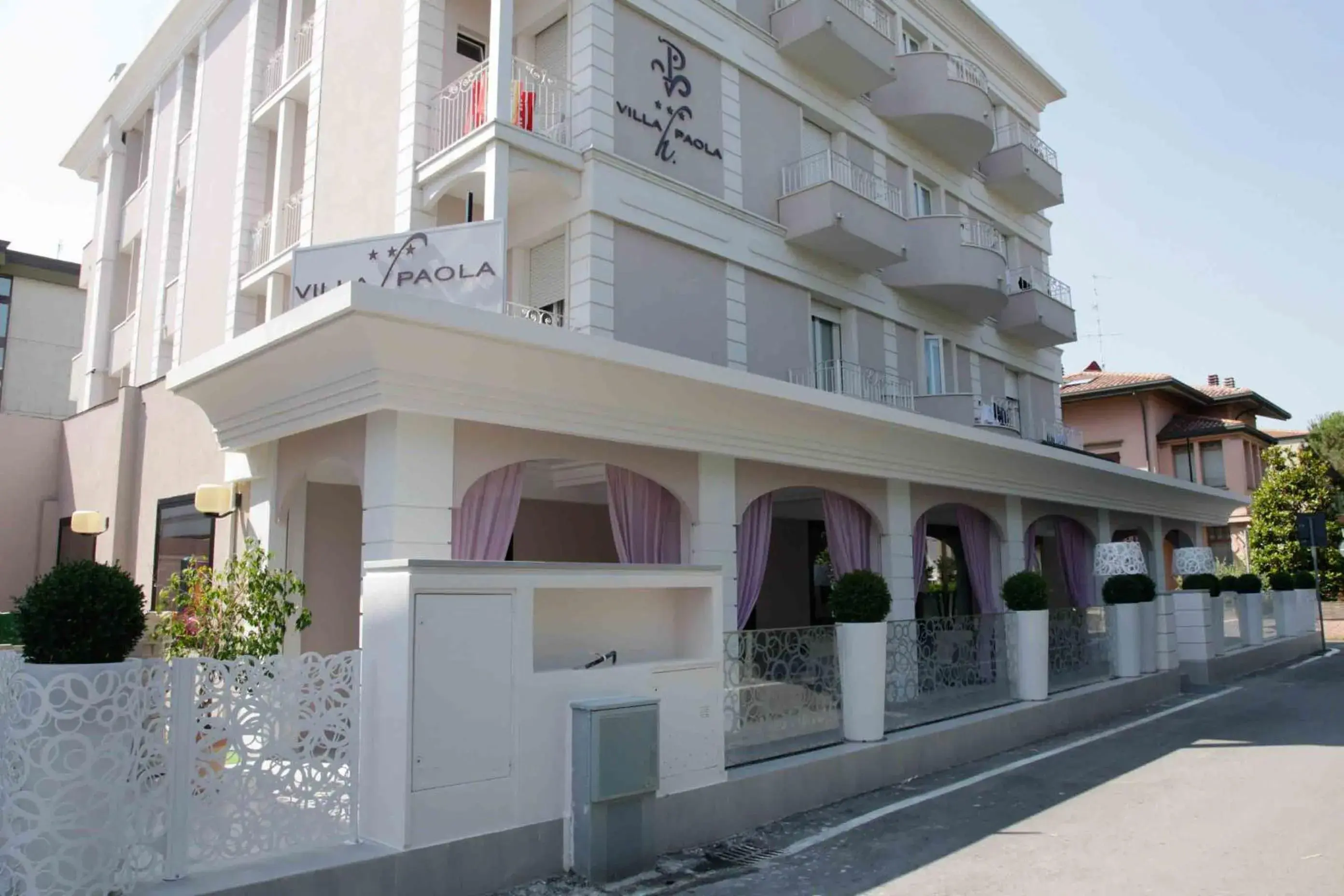 Facade/entrance, Property Building in Hotel Villa Paola