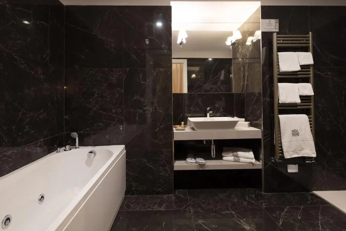 Bathroom in Mediterraneo Emotional Hotel & Spa Bathroom in Mediterraneo Emotional Hotel & Spa