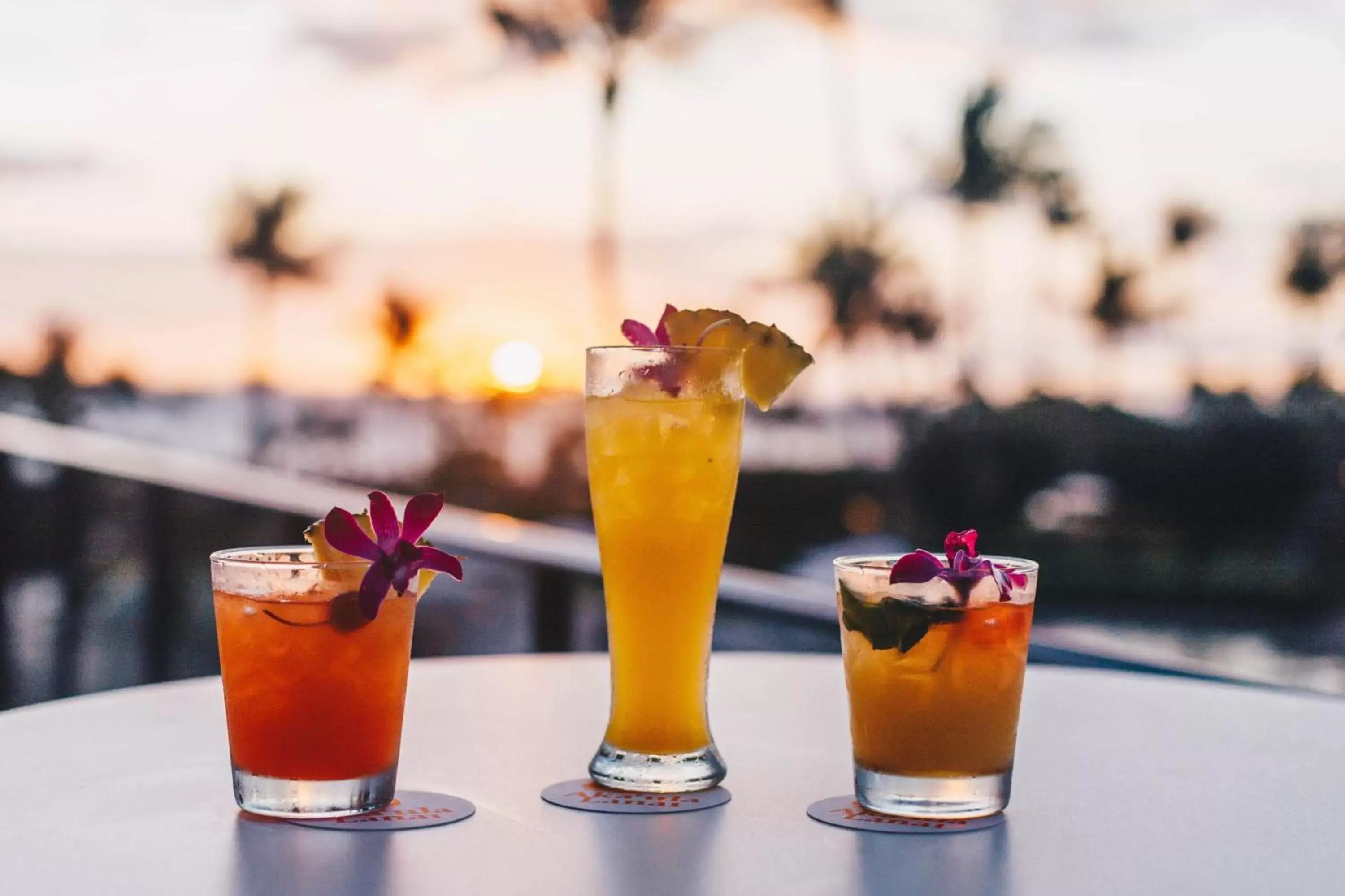 Restaurant/places to eat, Drinks in Waikoloa Beach Marriott Resort & Spa
