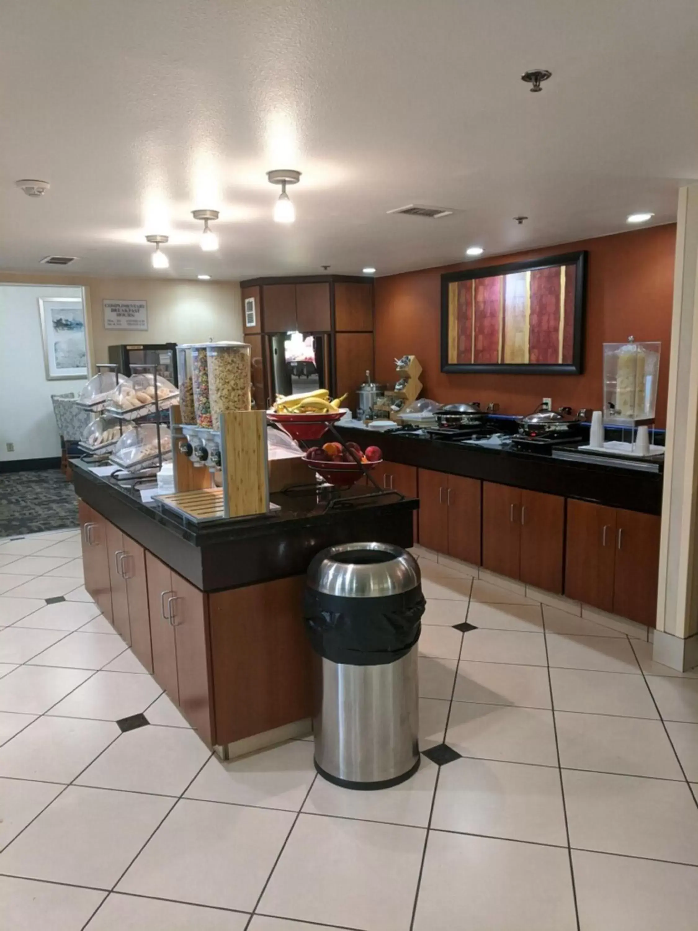 Food and drinks, Restaurant/Places to Eat in SureStay Plus Hotel by Best Western Scottsdale North