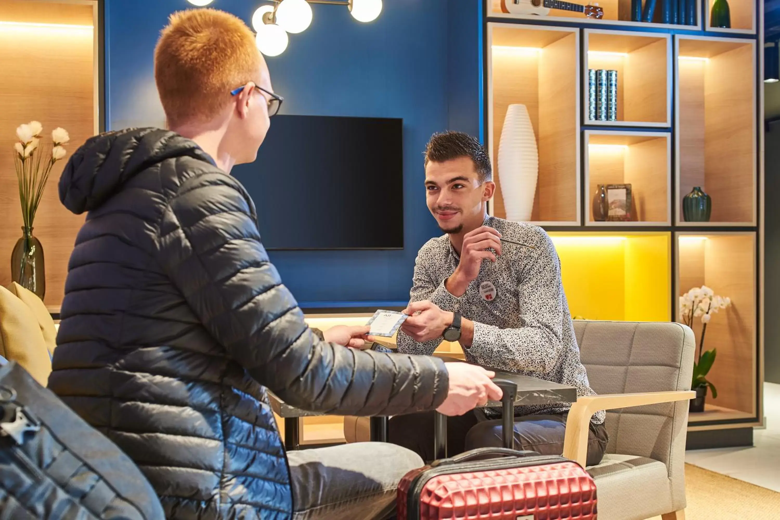 Restaurant/places to eat in ibis Bethune Centre Gare Restaurant/places to eat in ibis Bethune Centre Gare