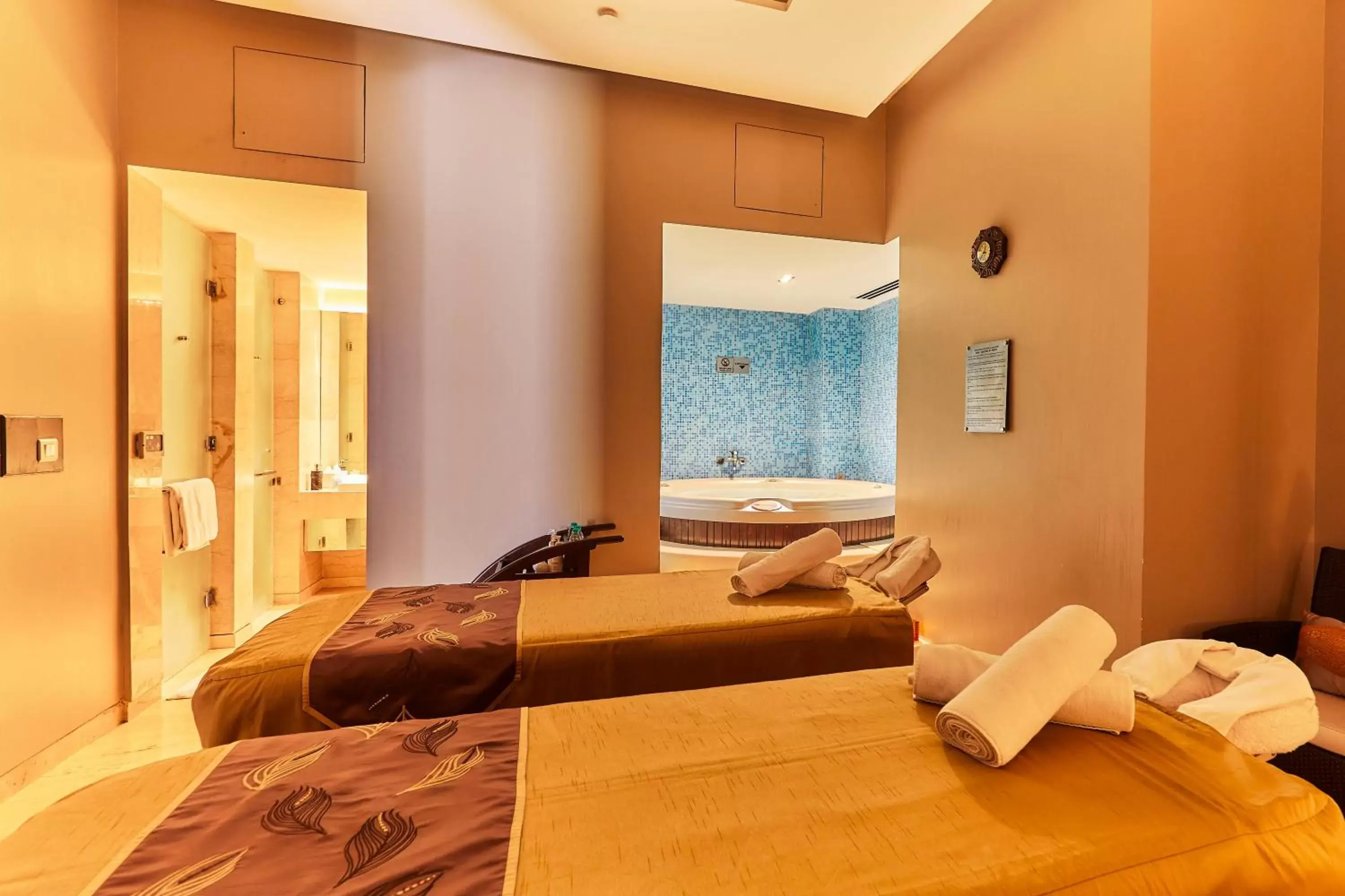 Spa and wellness centre/facilities in Crowne Plaza New Delhi Rohini, an IHG Hotel