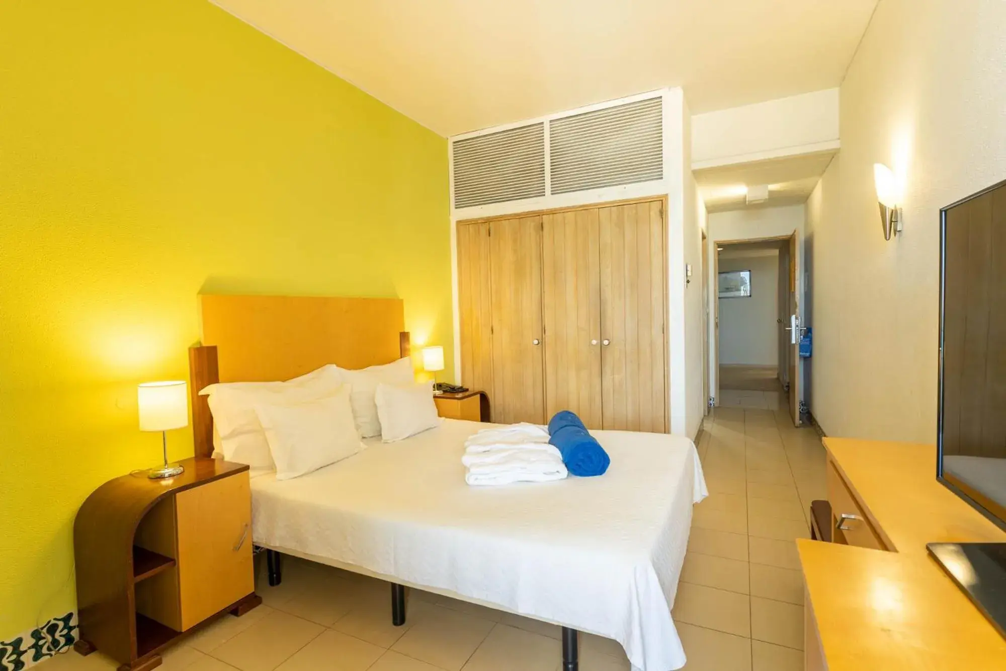 Bed in Boa Vista Hotel & Spa - Adults Only