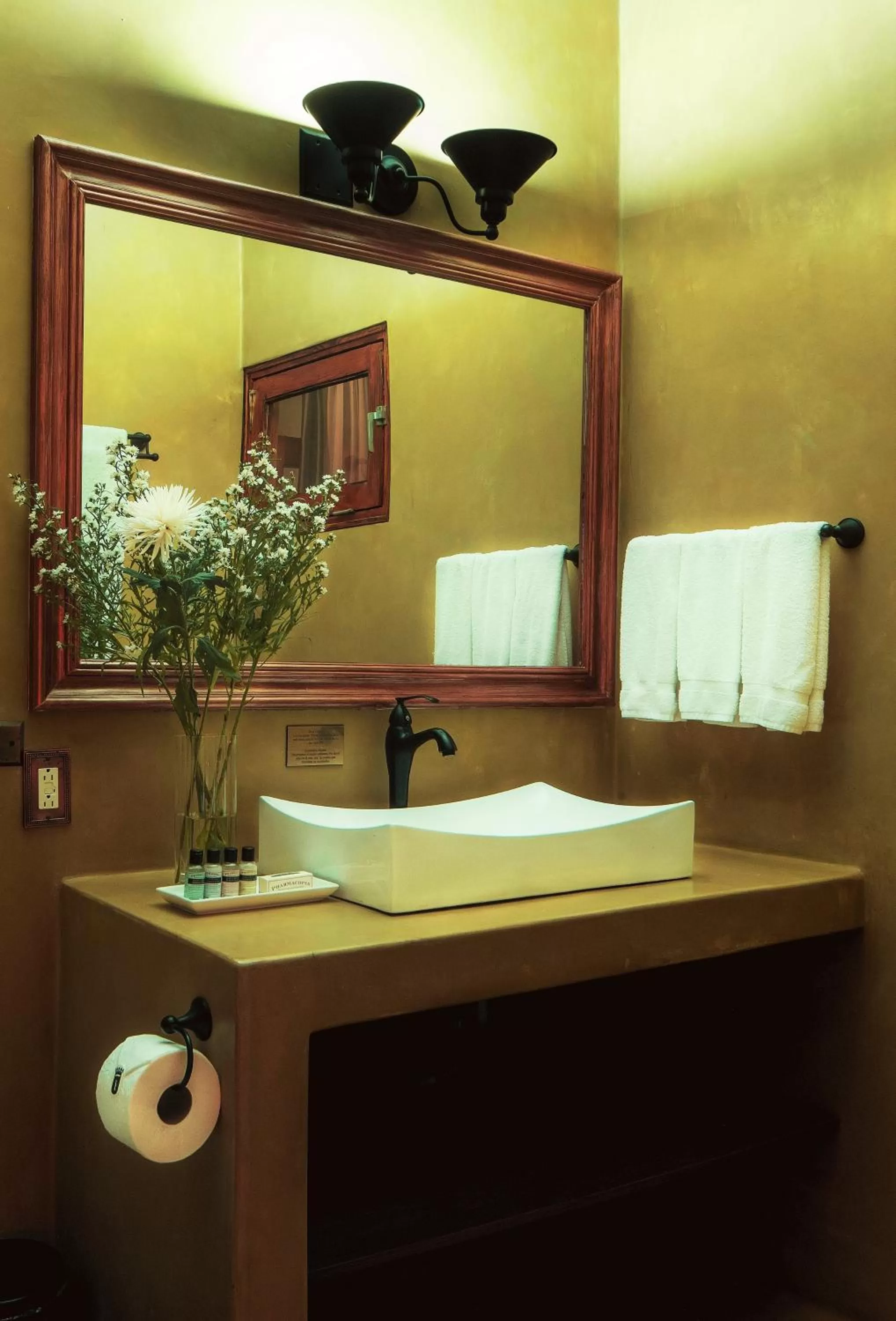 Bathroom in La Isabela Suites