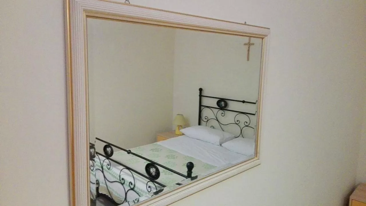 Bed in Nenna Country