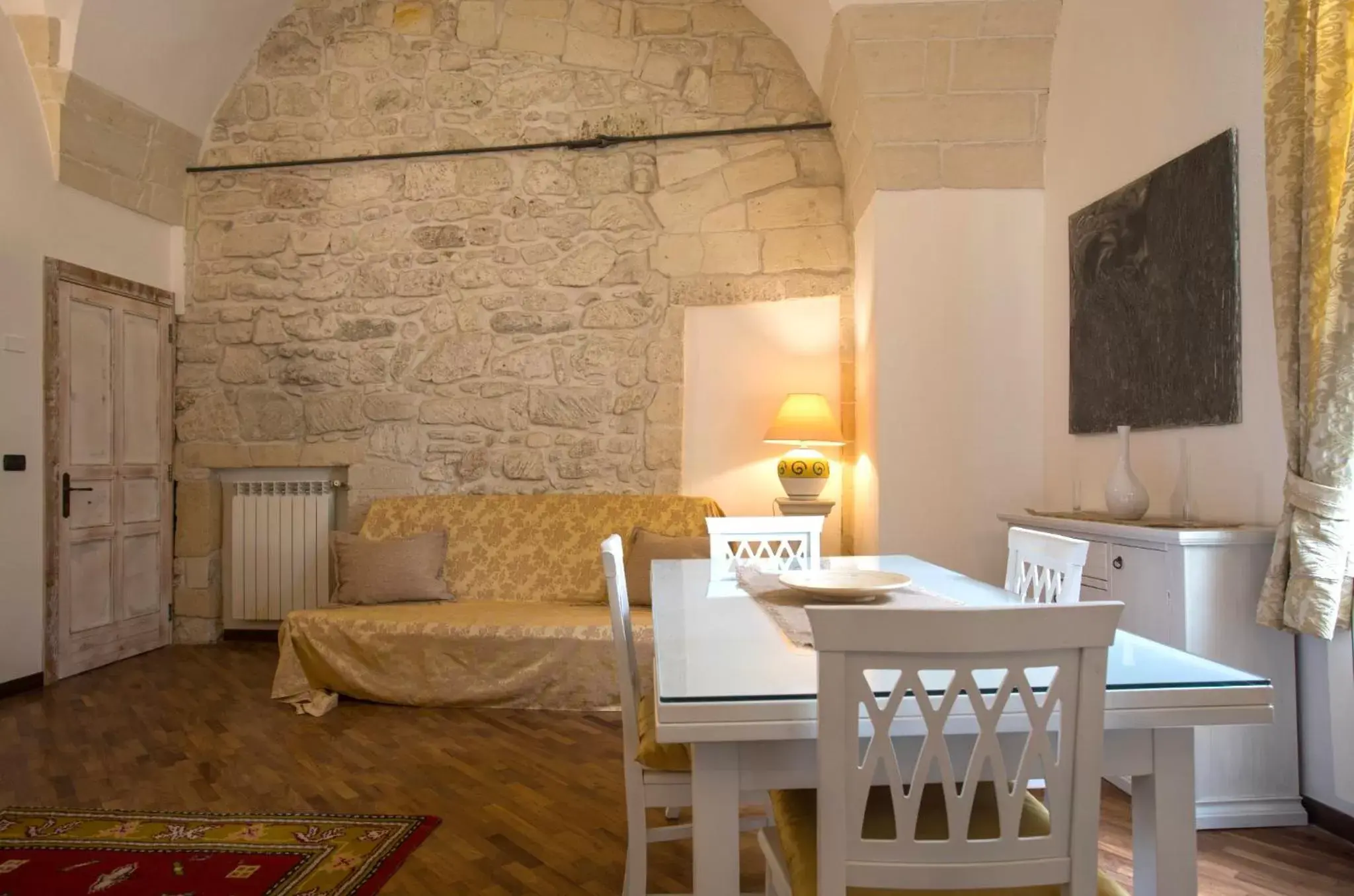 Living room, Dining Area in Chiesa Greca - SIT Rooms & Apartments