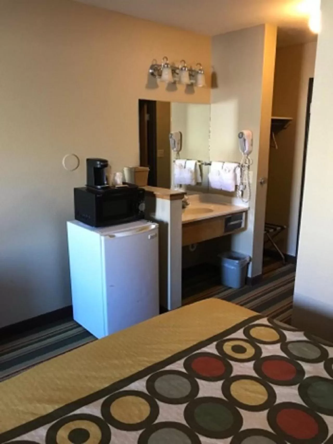 Bed in Super 8 by Wyndham Kremmling