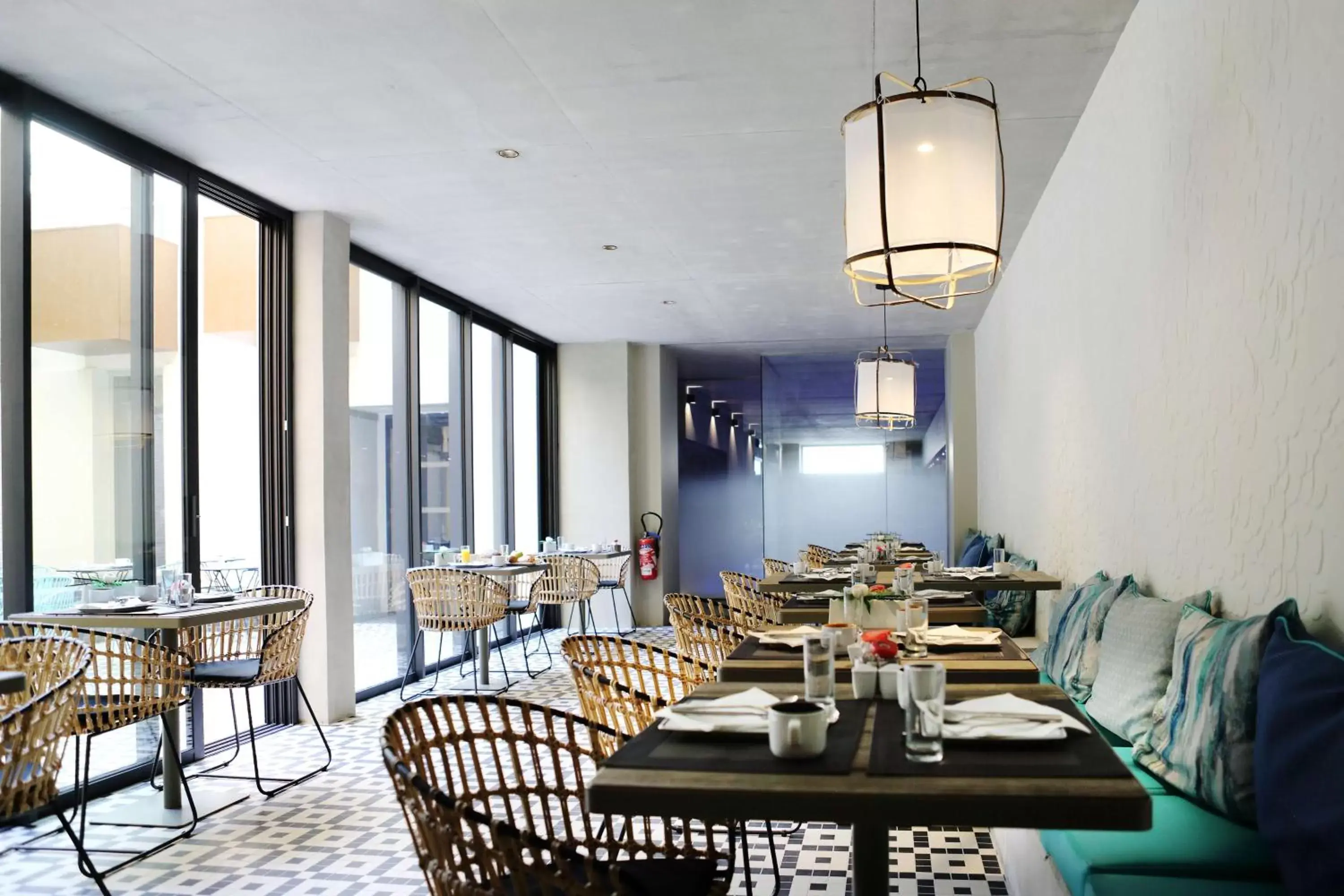 Restaurant/Places to Eat in Best Western Plus Hôtel La Joliette