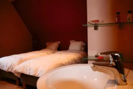 Bed in B&B Heerlijkhyd