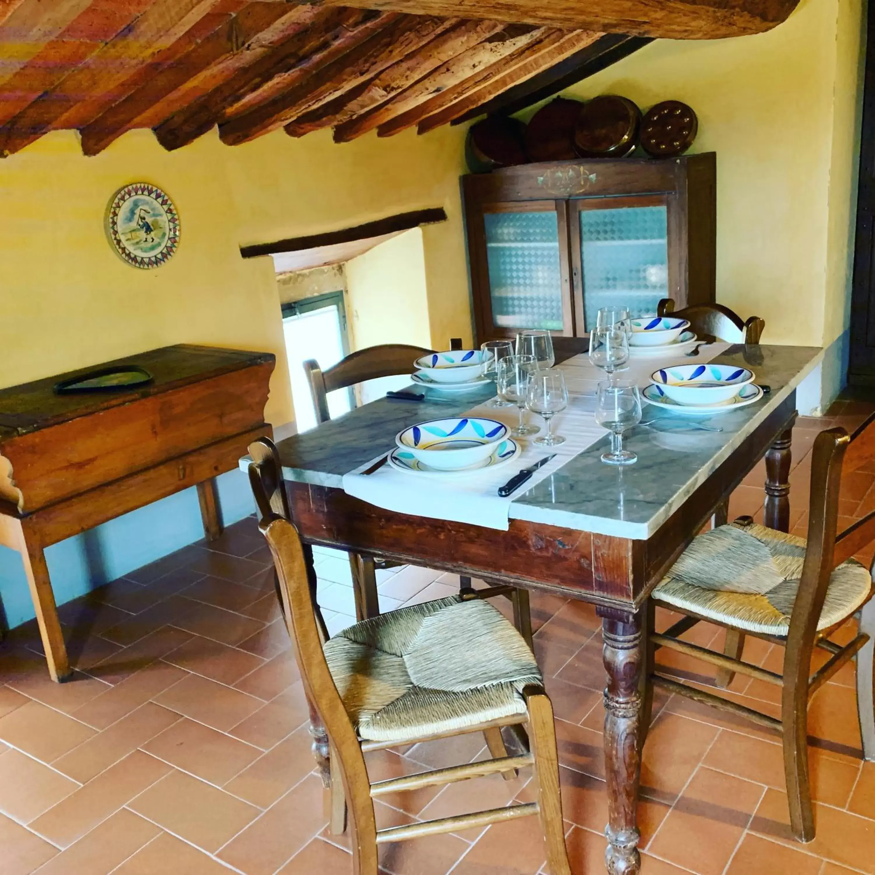 Kitchen or kitchenette, Dining Area in Locanda di Santantimo