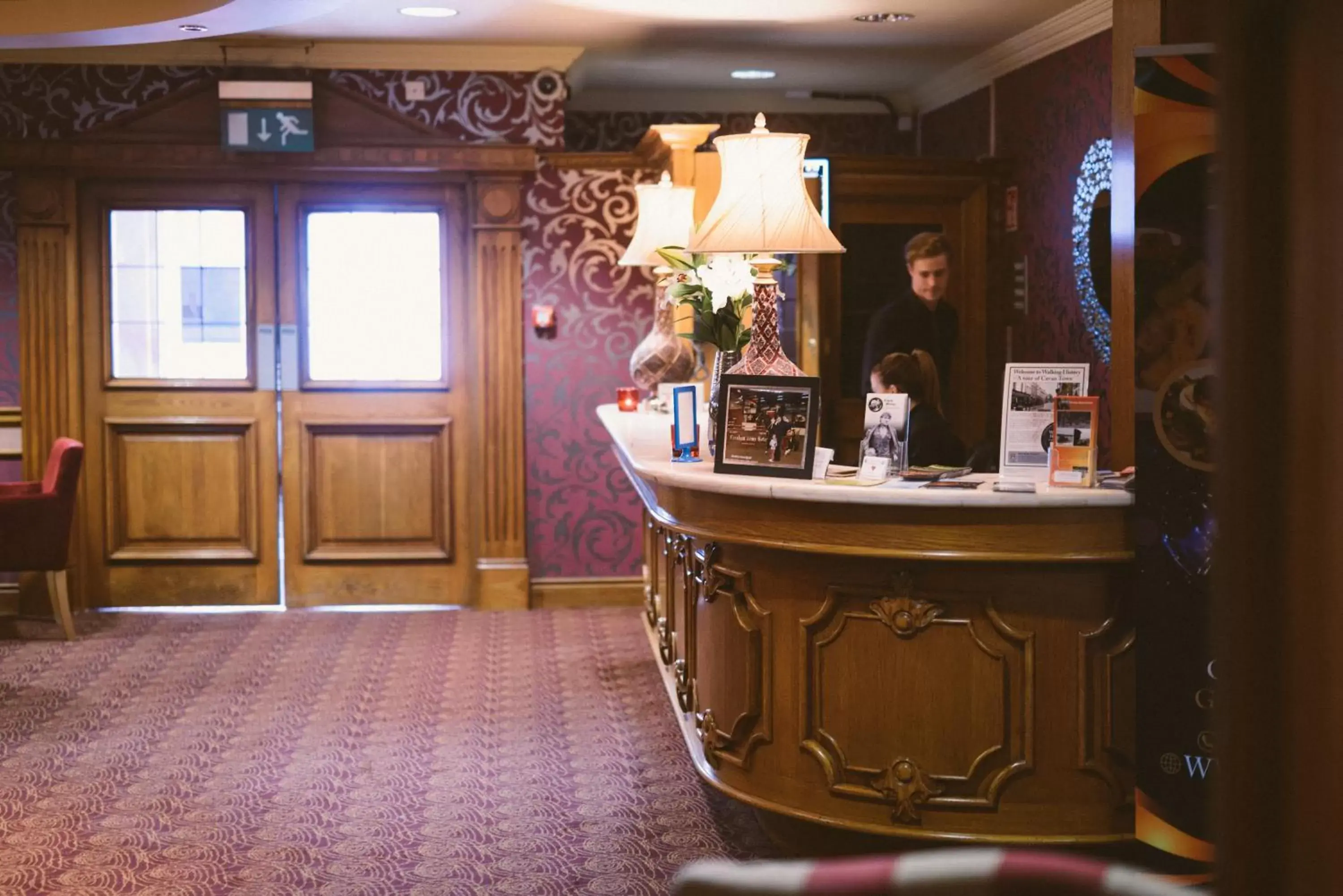 Lobby or reception in The Farnham Arms Hotel