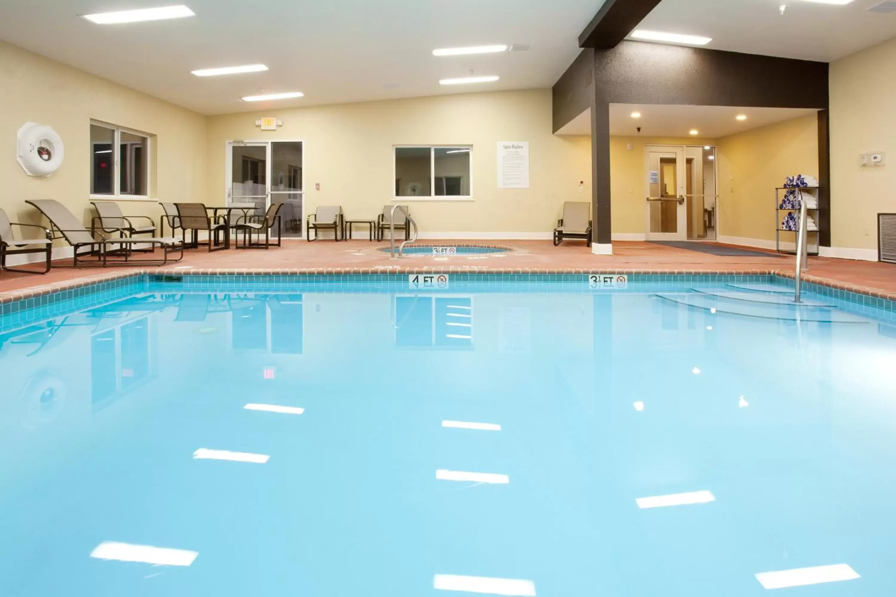 Swimming Pool in Holiday Inn Express Hotel & Suites Torrington, an IHG Hotel