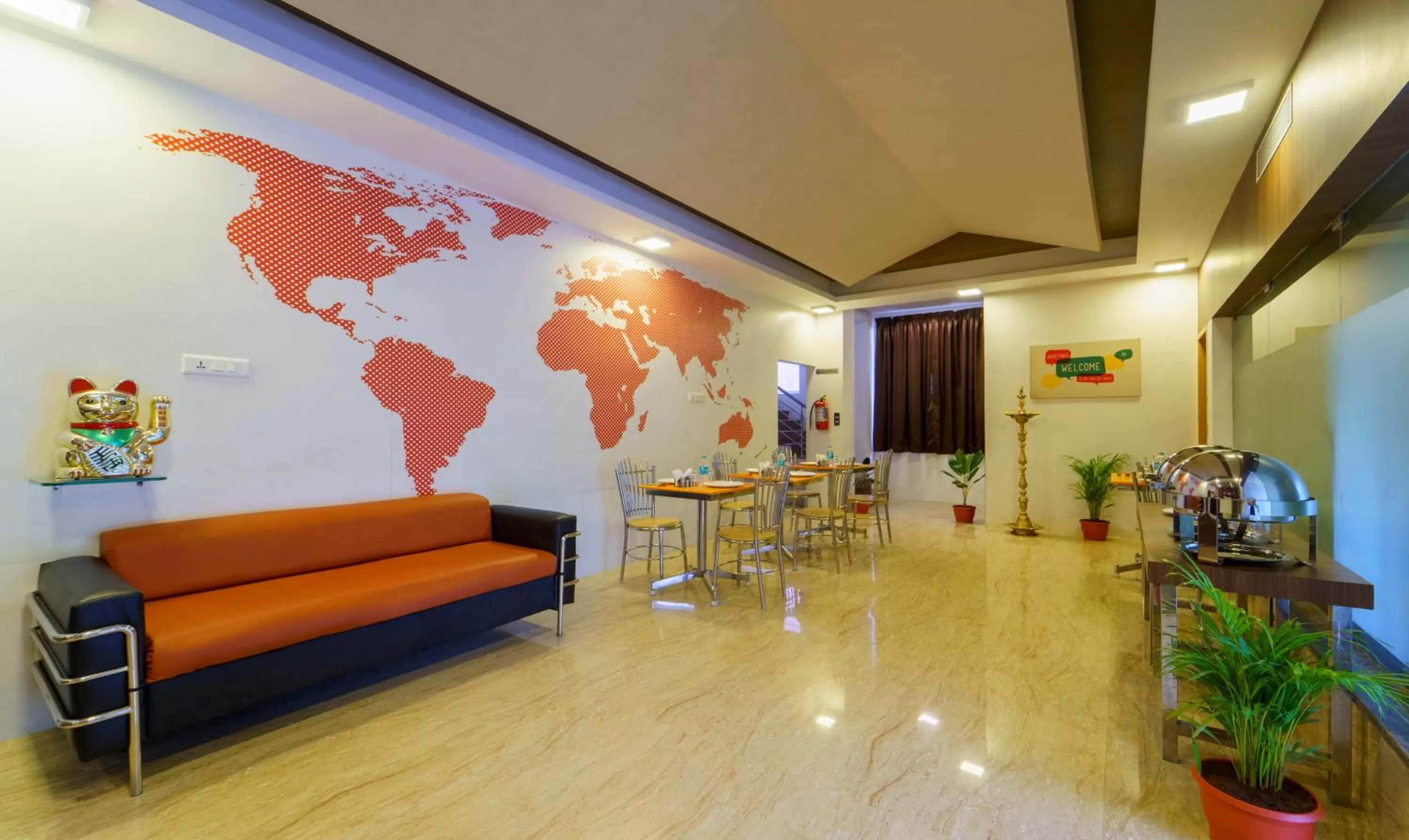 Dining area in Treebo Golden Swan Tambaram