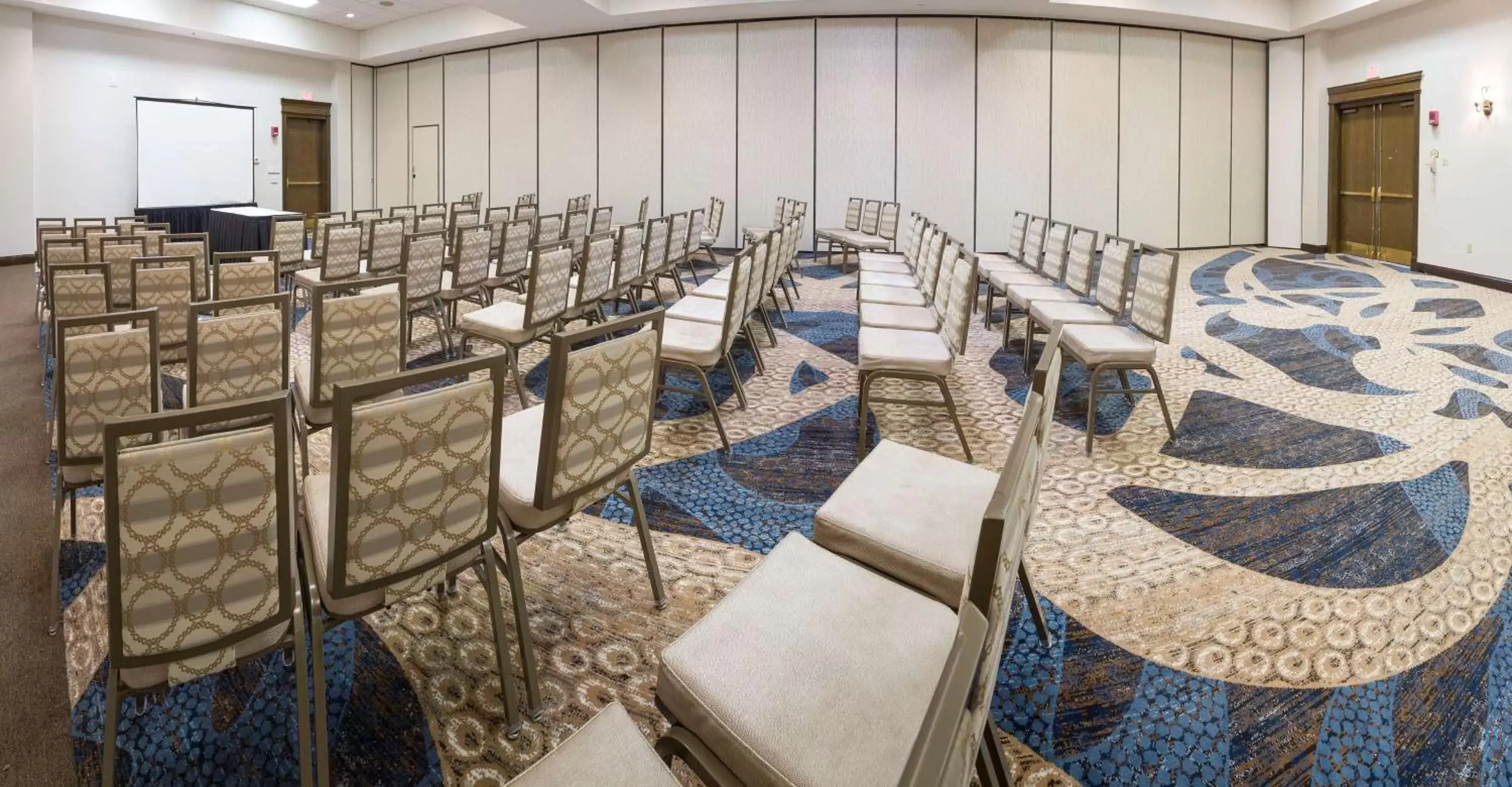 Meeting/conference room in DoubleTree by Hilton Boston-Milford