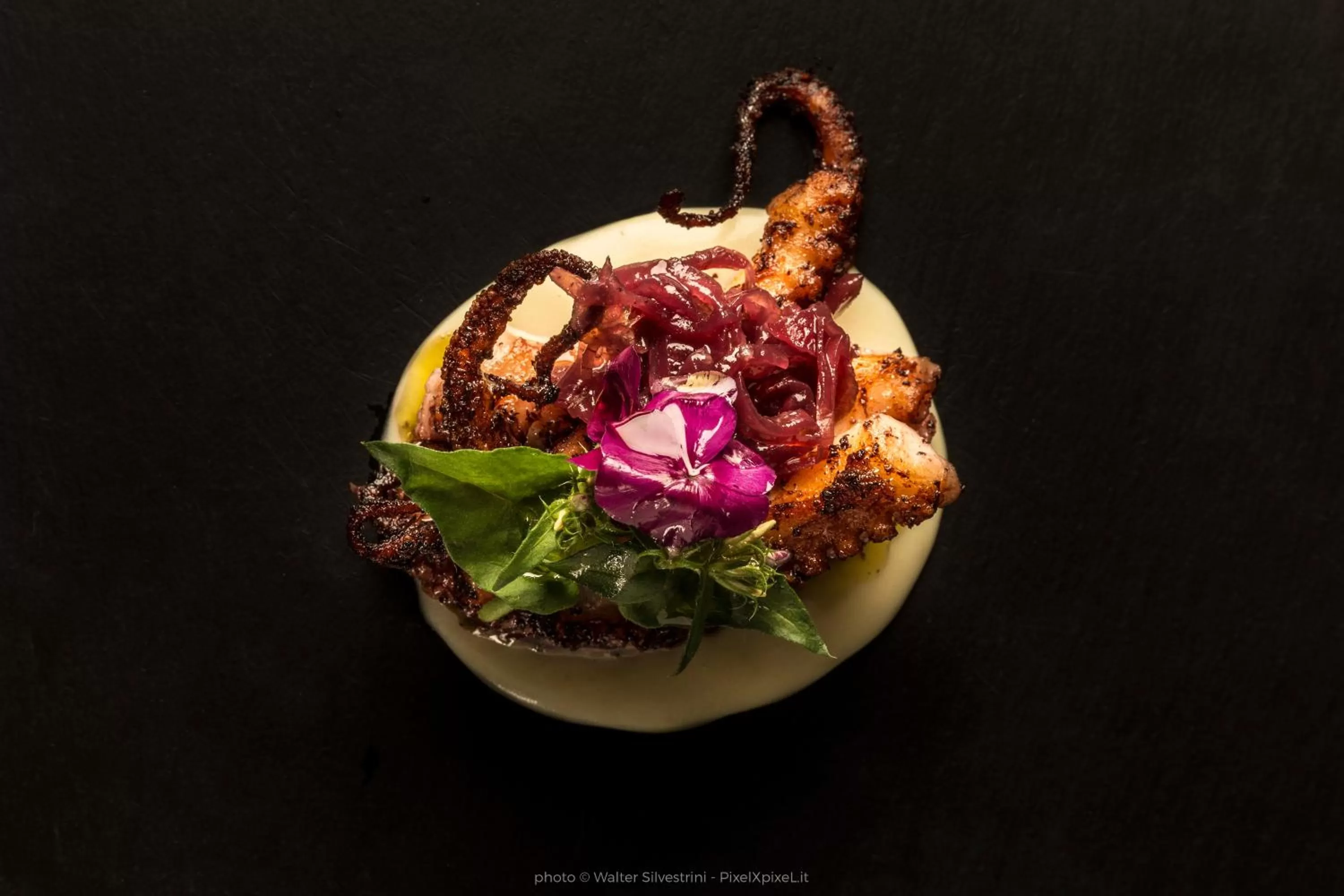 Restaurant/places to eat in Caportigia Boutique Hotel