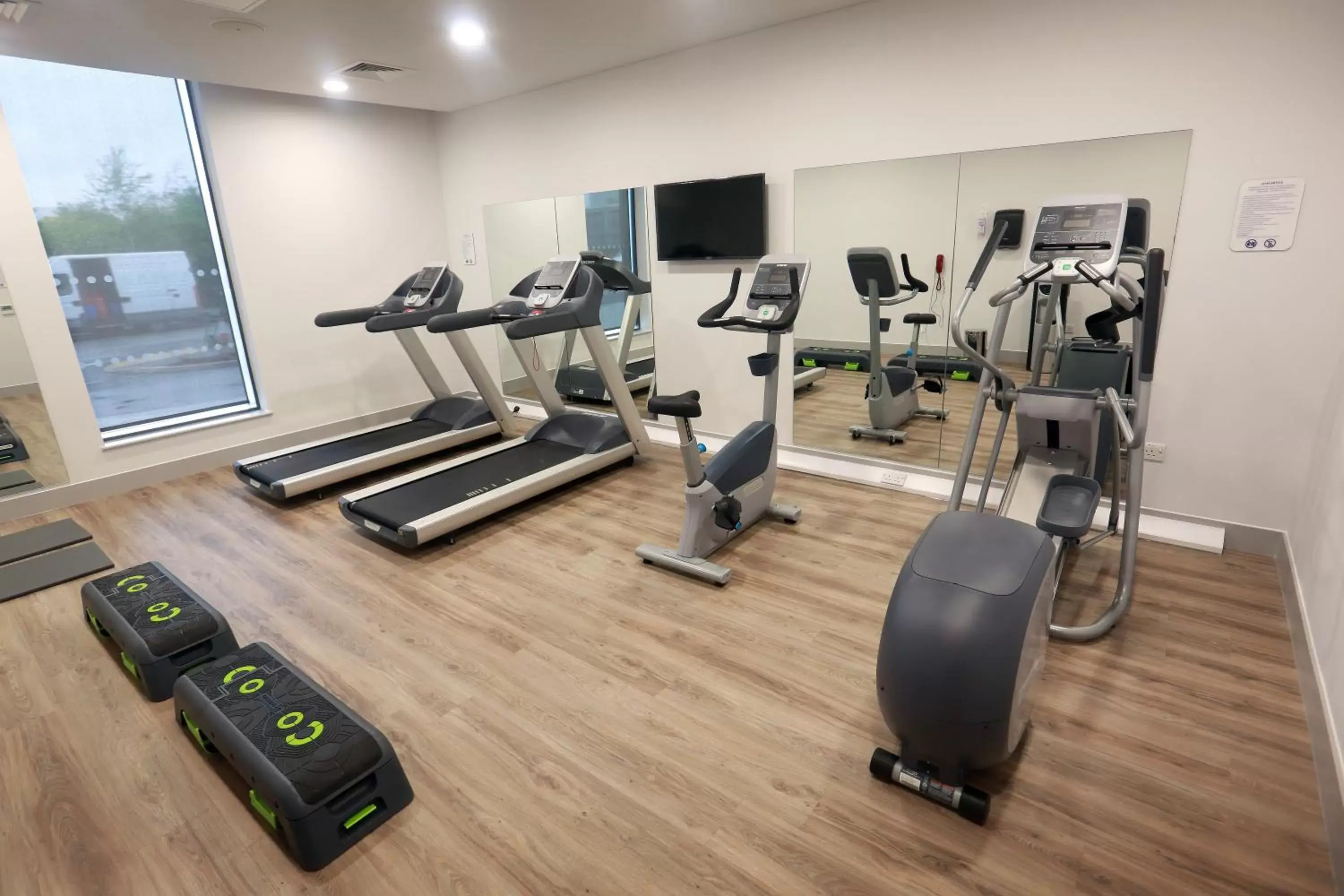 Spa and wellness centre/facilities, Fitness Center/Facilities in Holiday Inn Express - Manchester - TRAFFORDCITY, an IHG Hotel