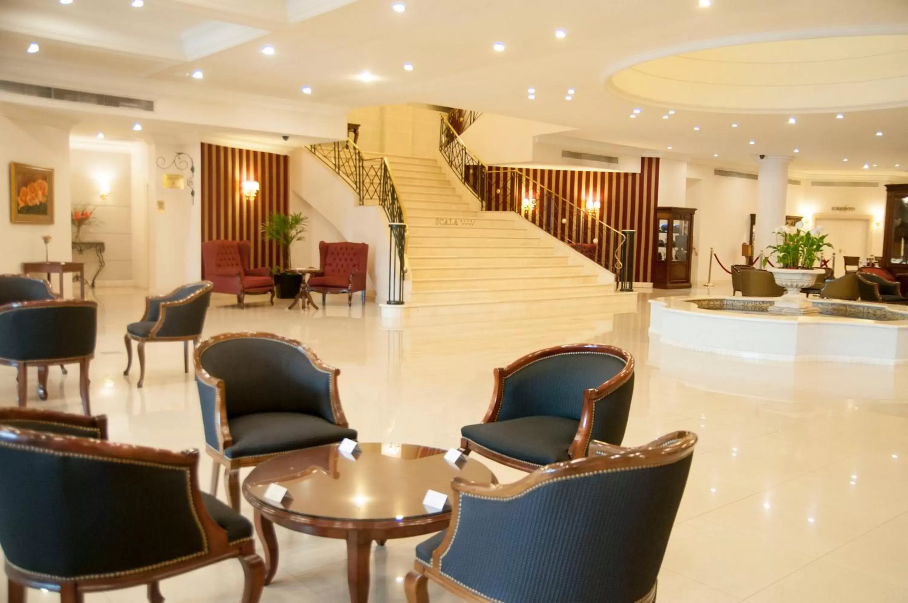 Lobby or reception in Scala Hotel Buenos Aires