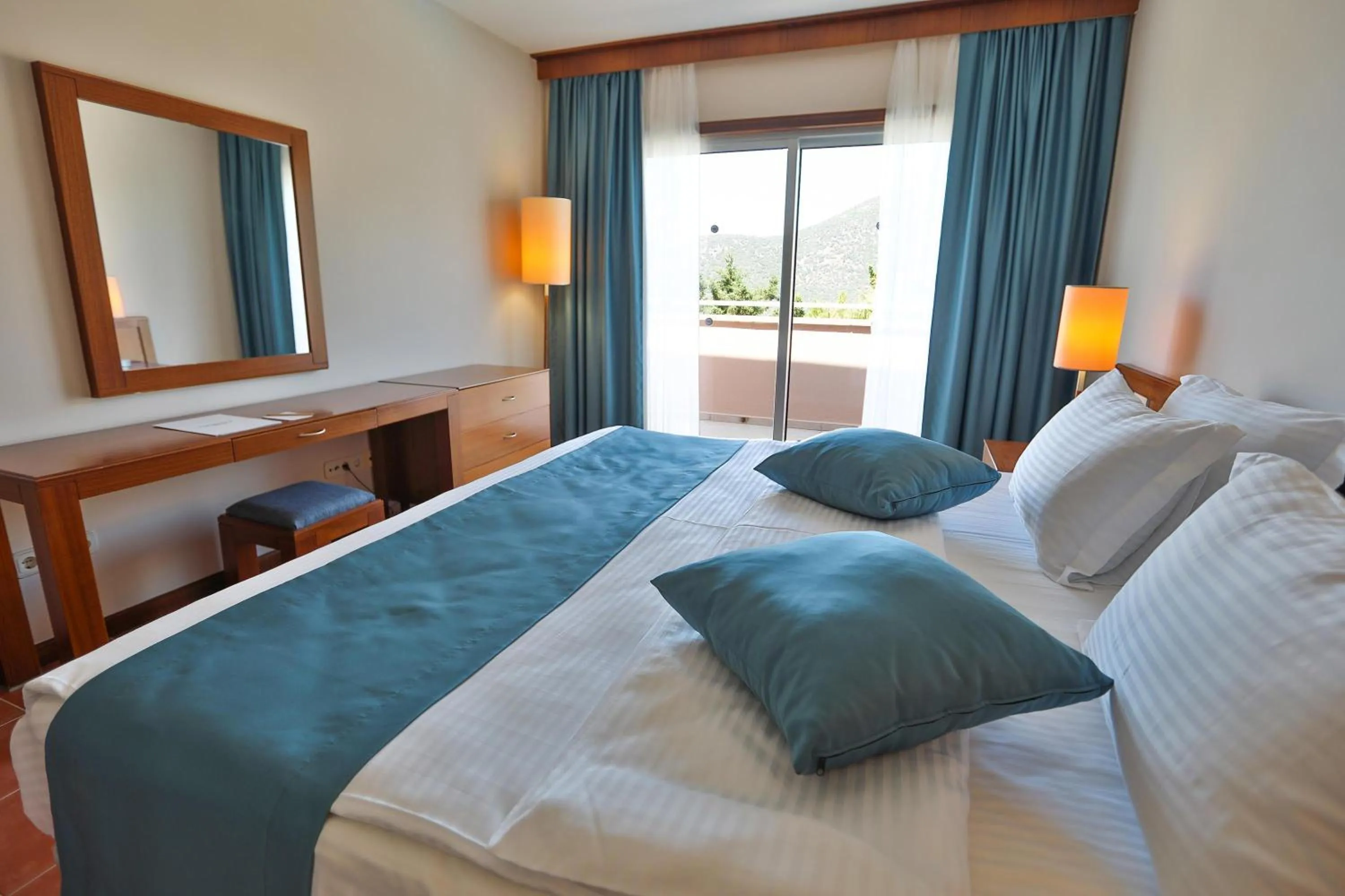 Bed in Happy Hotel Kalkan