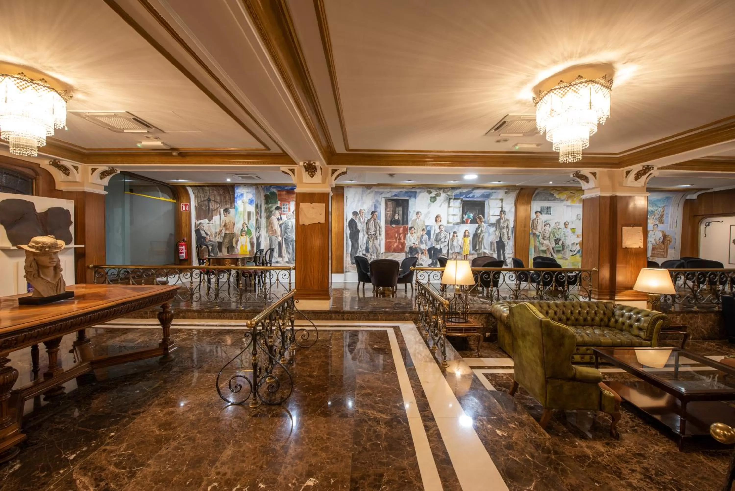 Lobby or reception in Eurostars Araguaney