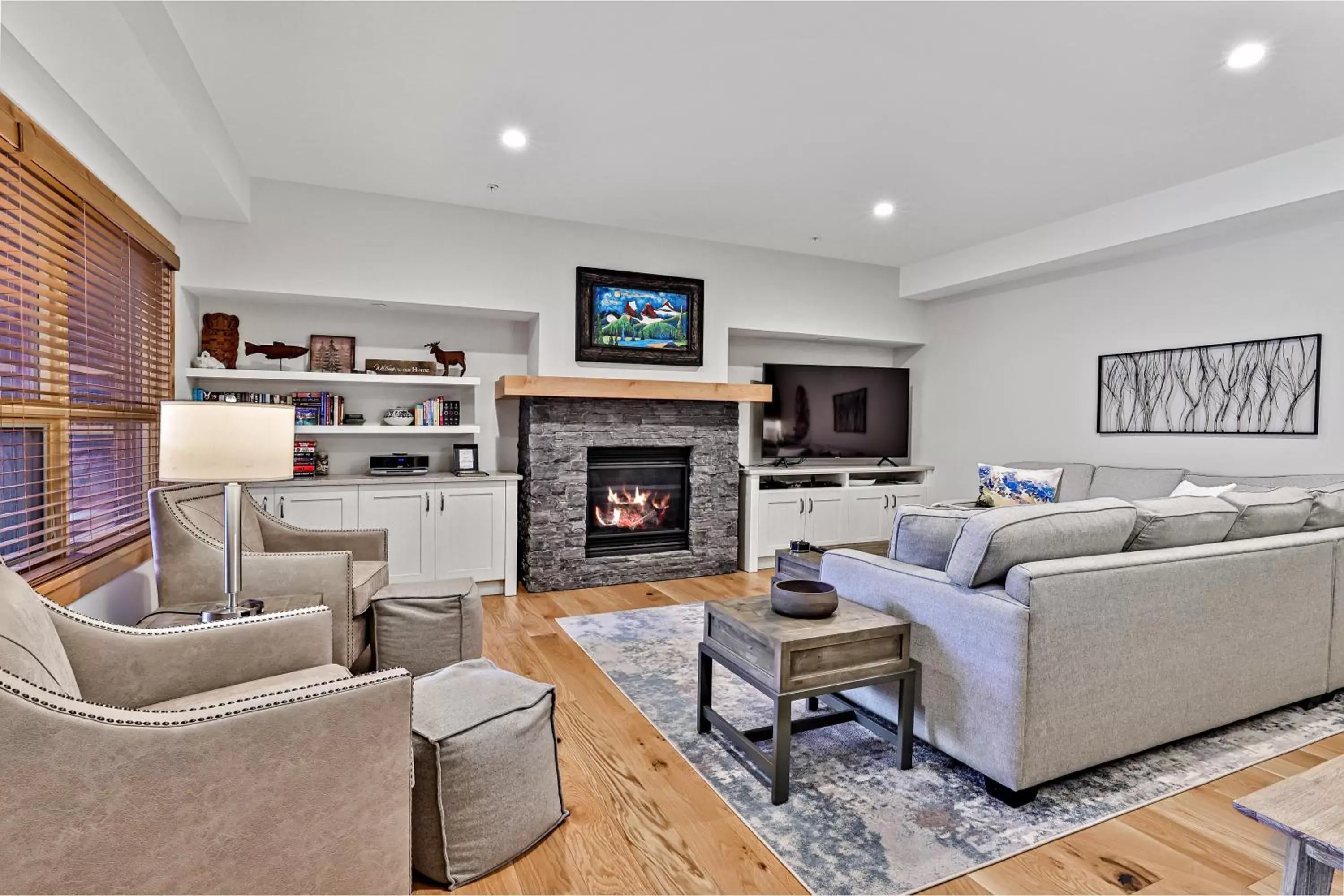 Living room, Seating Area in Tamarack Lodge by Spring Creek Vacations