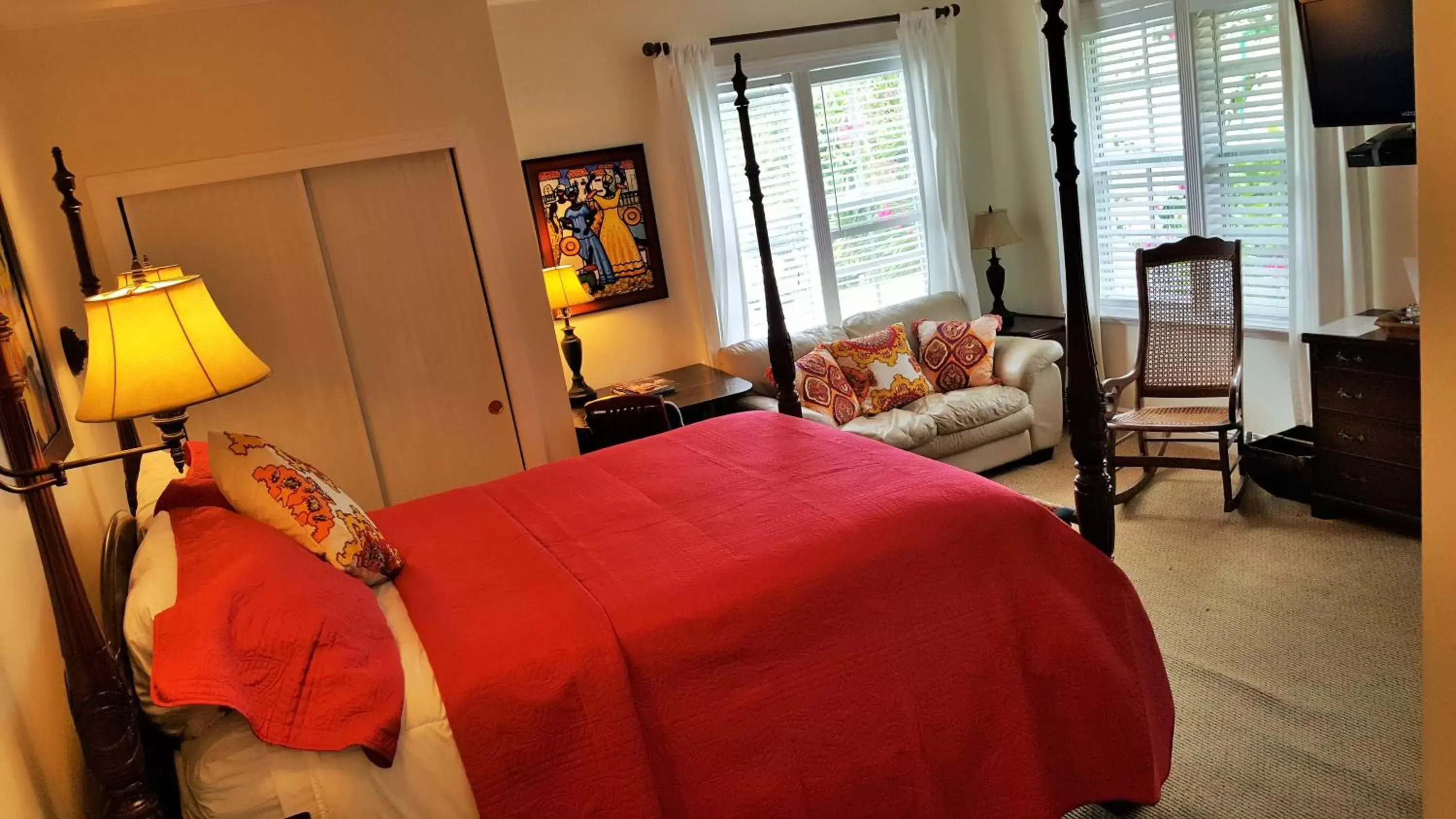 Bedroom in The Caribbean Court Boutique Hotel