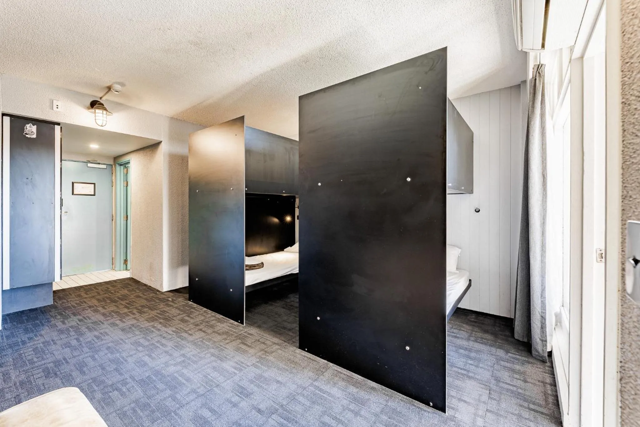 Bed in Bunk Surfers Paradise International Backpacker Hostel