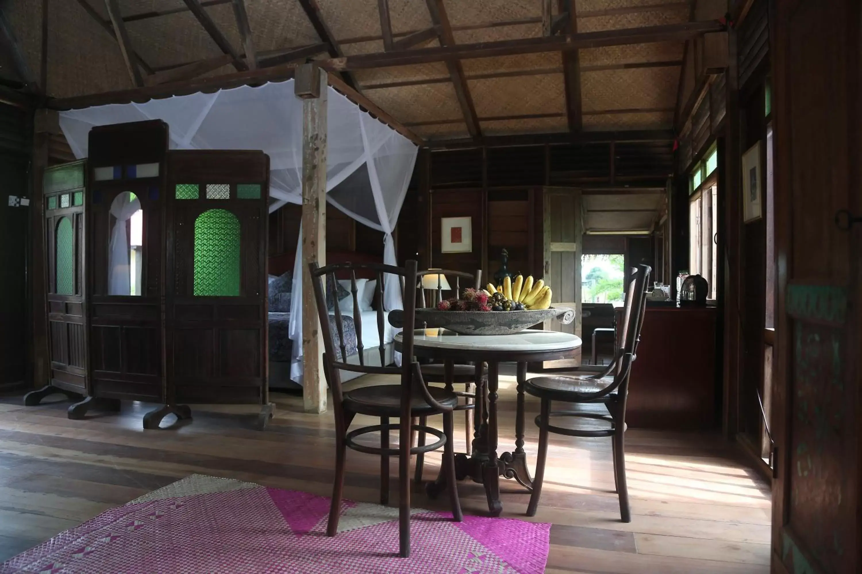 Restaurant/Places to Eat in Kunang Kunang Heritage Villas