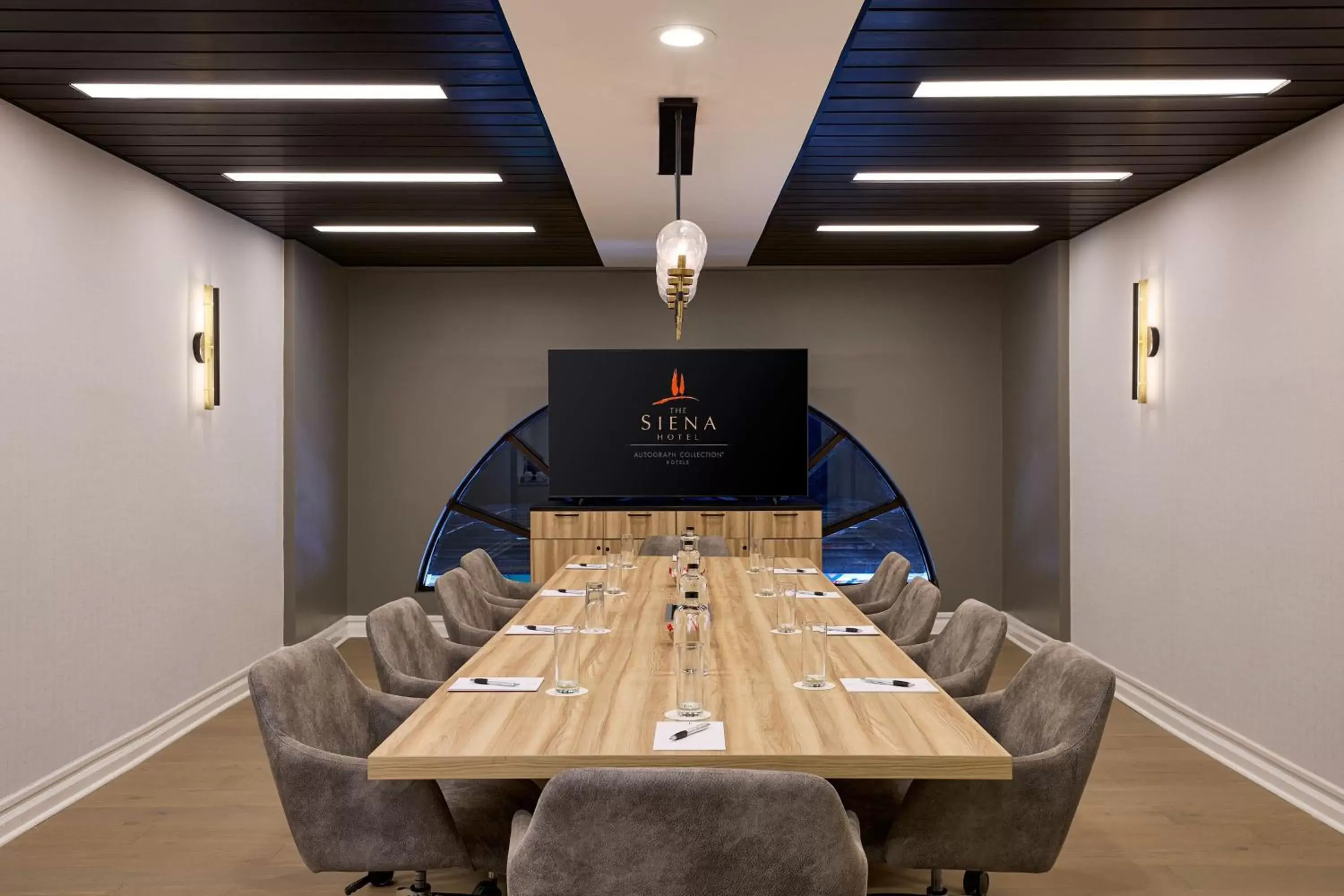 Meeting/conference room in The Siena Hotel, Autograph Collection