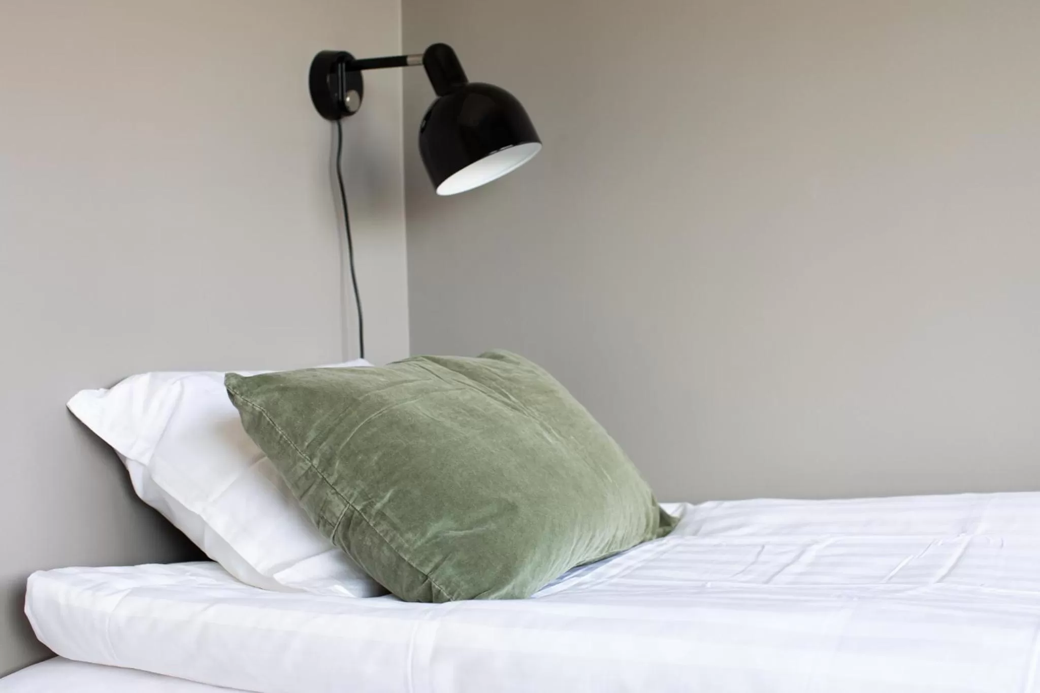 Bedroom, Bed in Hotel B&B Gränden