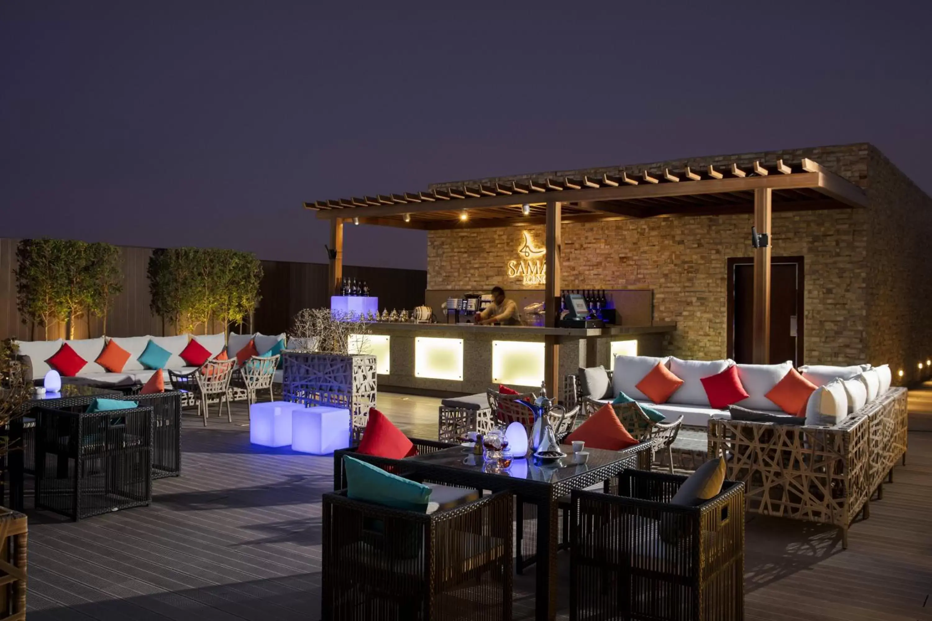 Lounge or bar, Restaurant/Places to Eat in Rosh Rayhaan by Rotana