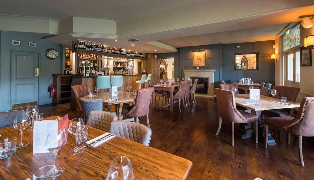 Restaurant/places to eat in The Inn South Stainley