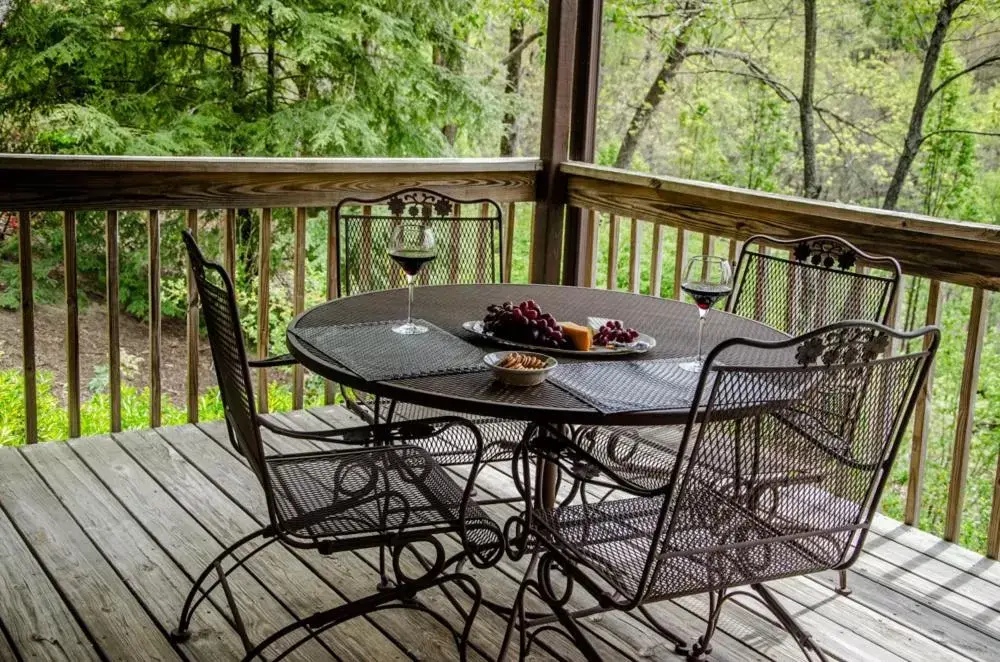 View (from property/room), Balcony/Terrace in Asheville Cabins of Willow Winds