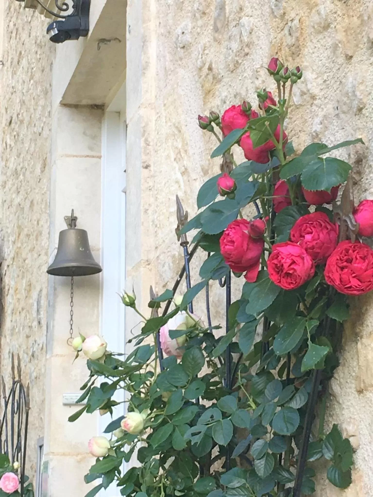 Decorative detail in Chambres d'Hôtes Le Tilleul