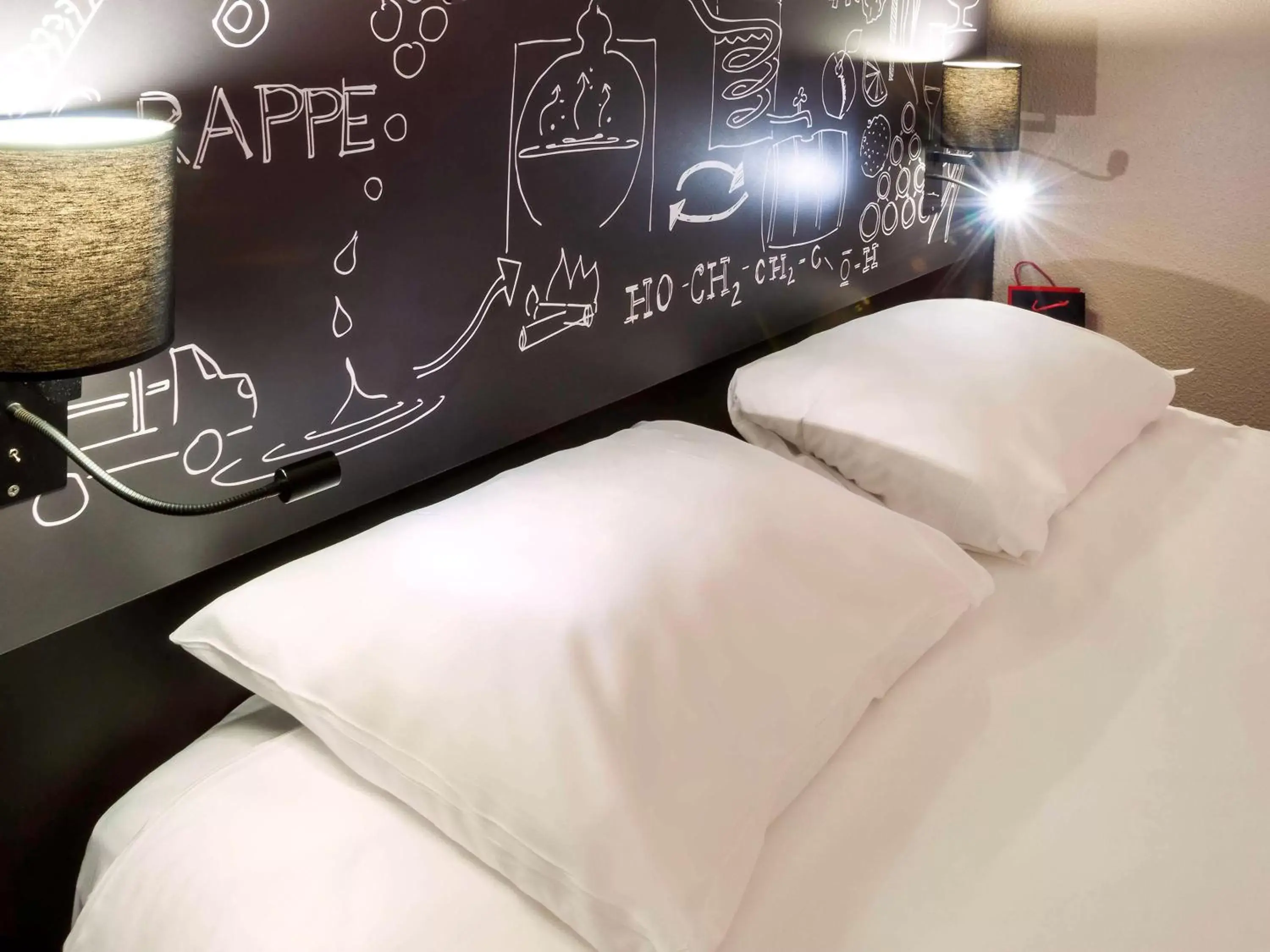 Bed in Ibis Styles Cognac